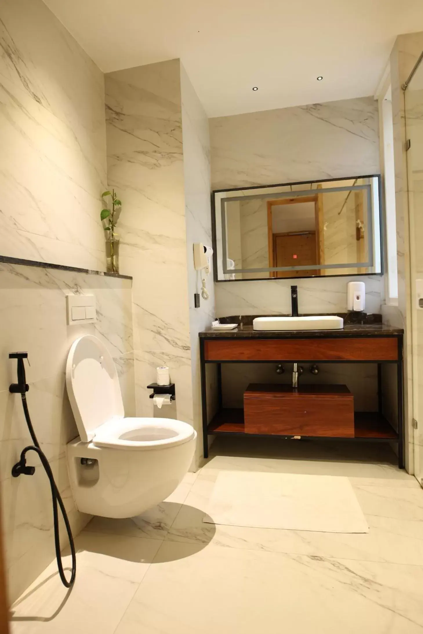 Bathroom in Kasauli Hills Resort