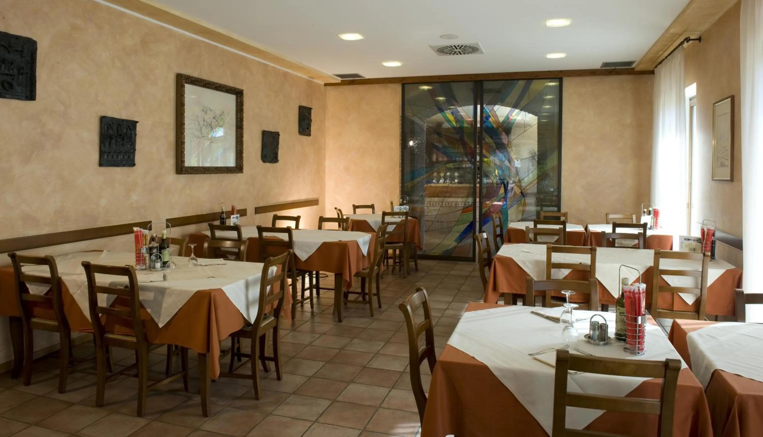 Restaurant/places to eat in Hotel Scaligero