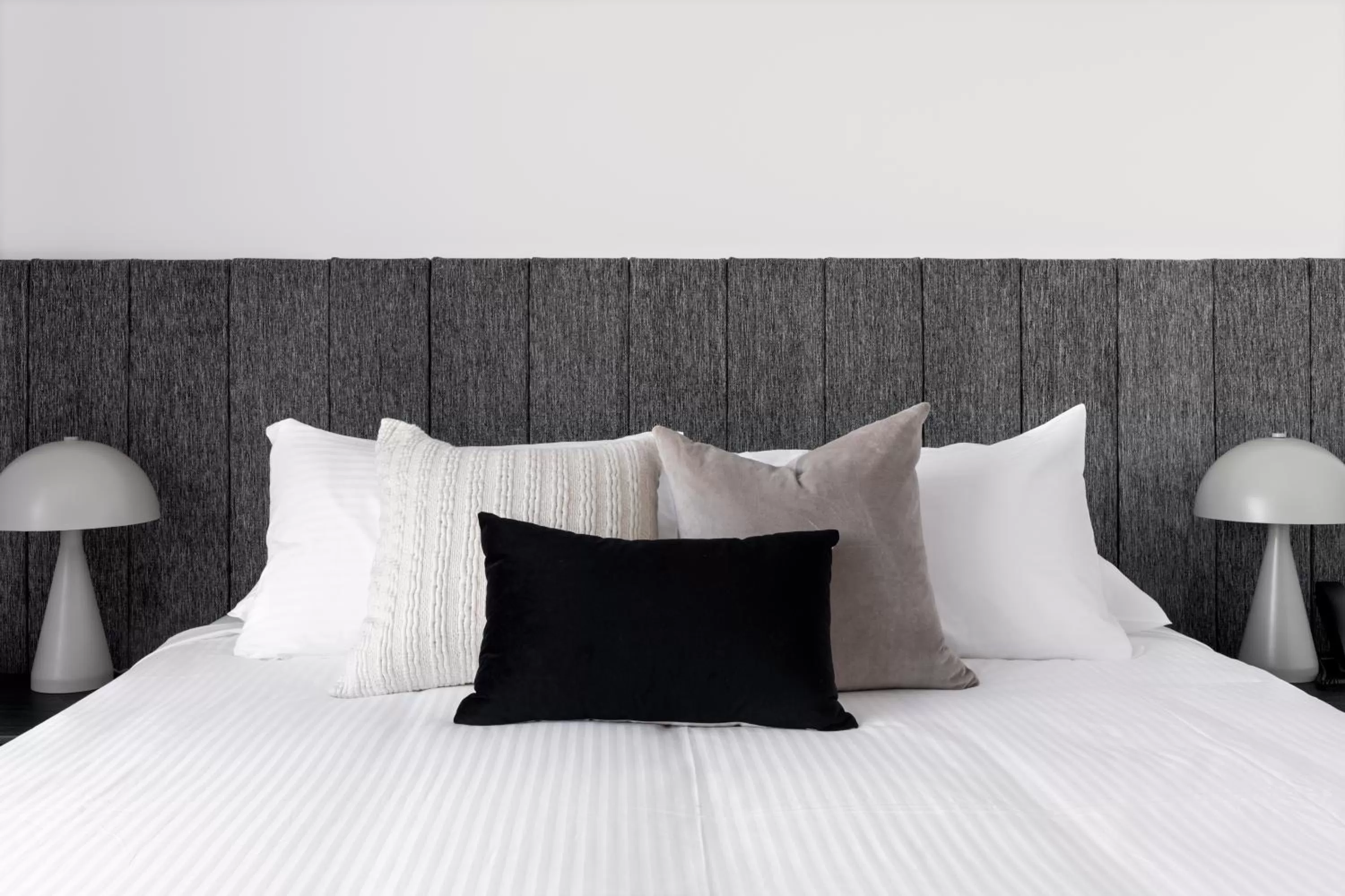 Bed in Caroline Serviced Apartments Richmond