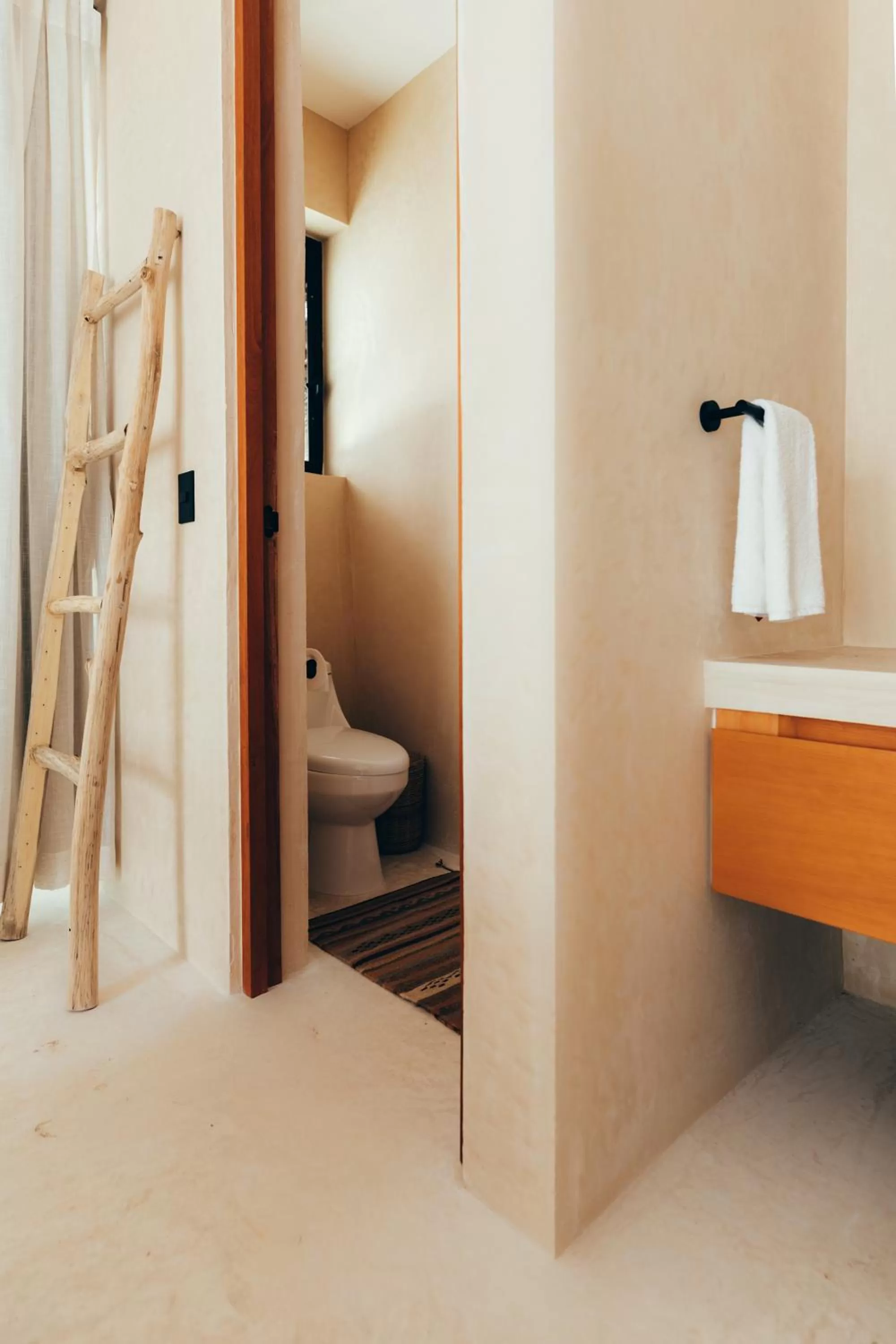 Toilet in Cucu Hotel El Cuyo