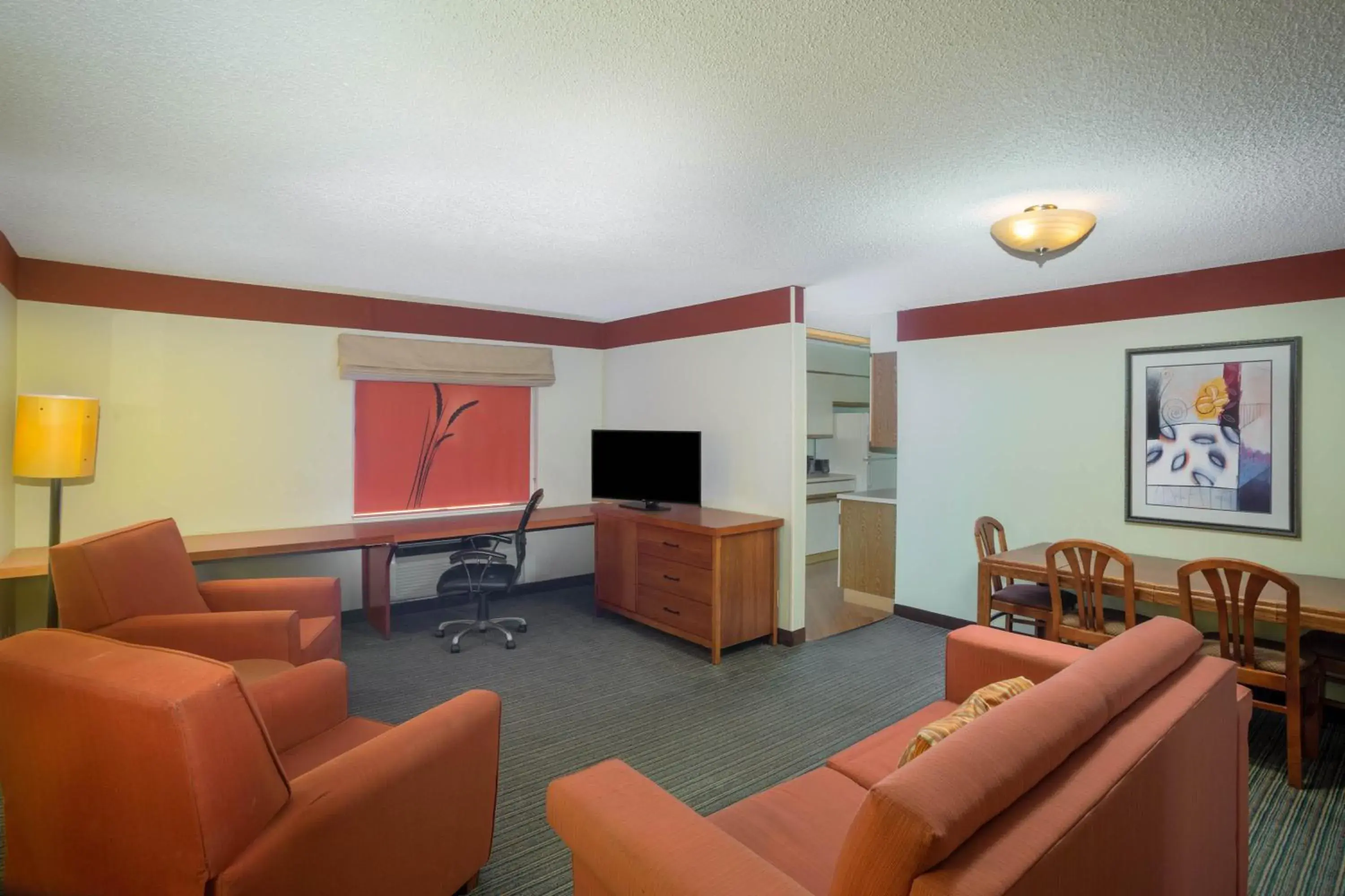 Living room, Seating Area in La Quinta Inn & Suites by Wyndham Springdale
