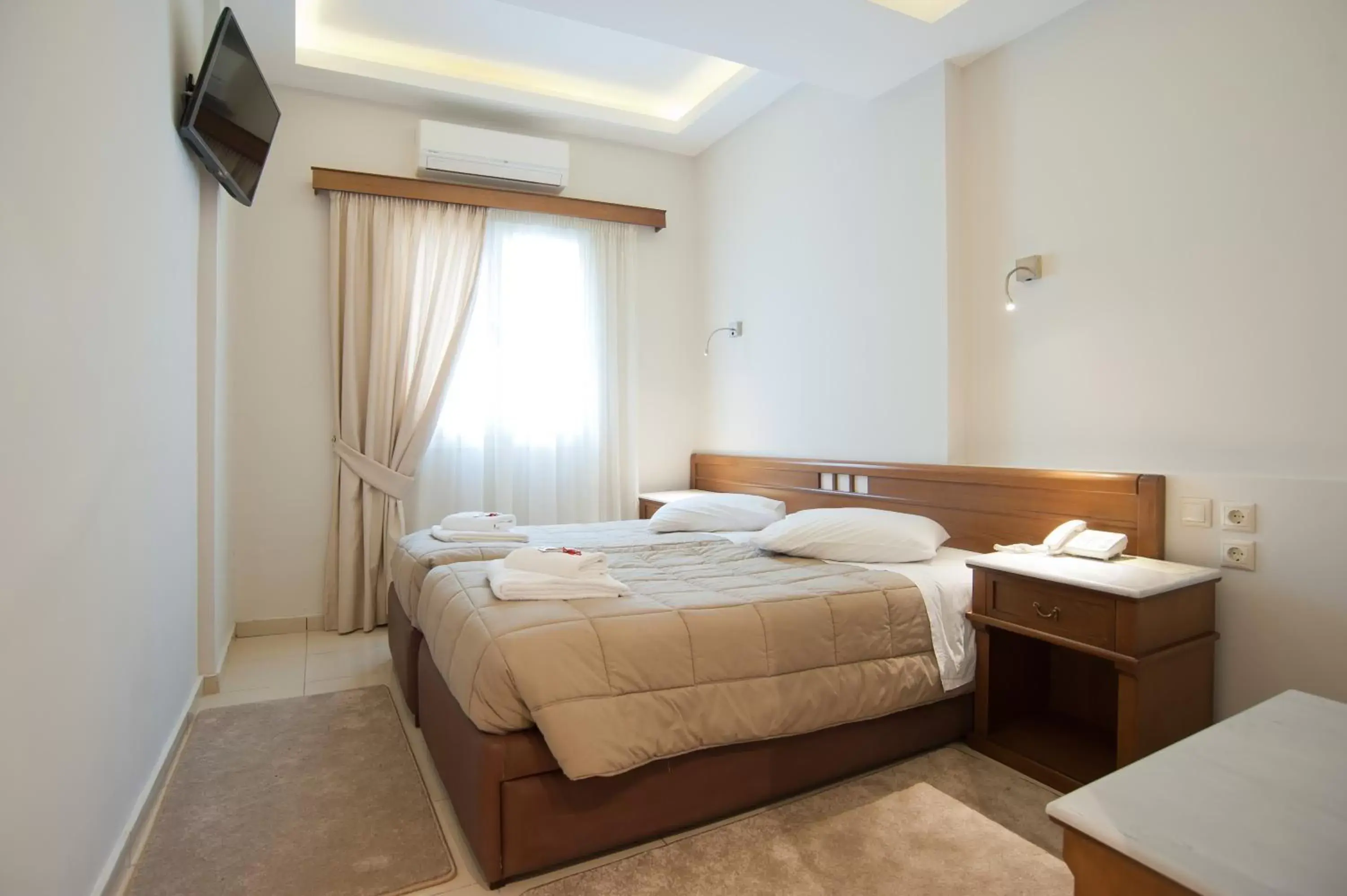 Other, Bed in Parnassos Delphi Hotel