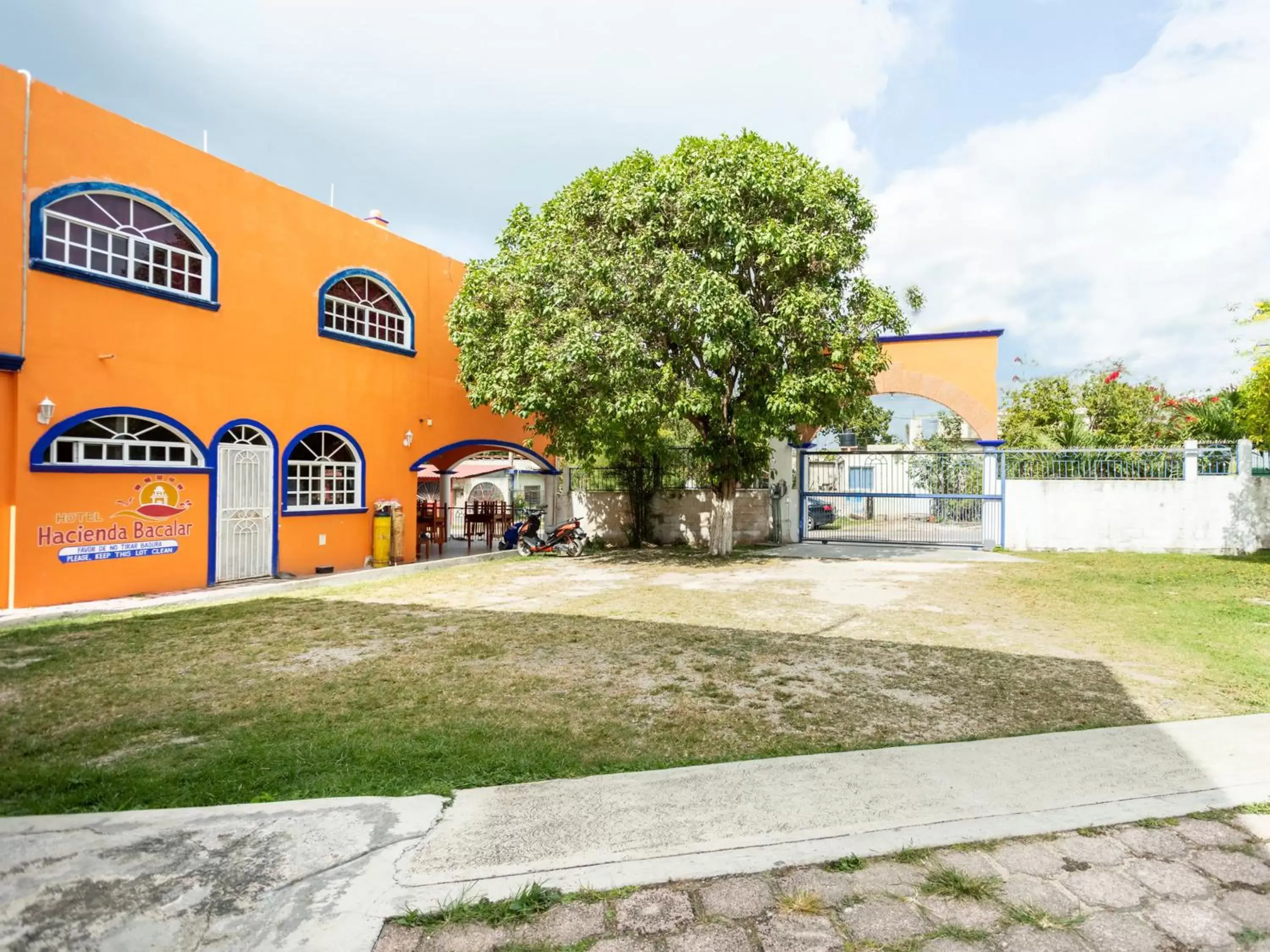 Facade/entrance, Property Building in Hotel Hacienda Bacalar