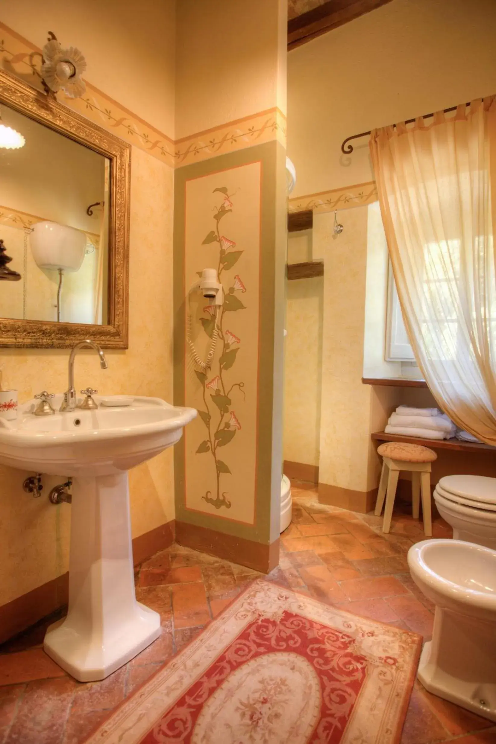 Shower, Bathroom in Relais Villa Baldelli