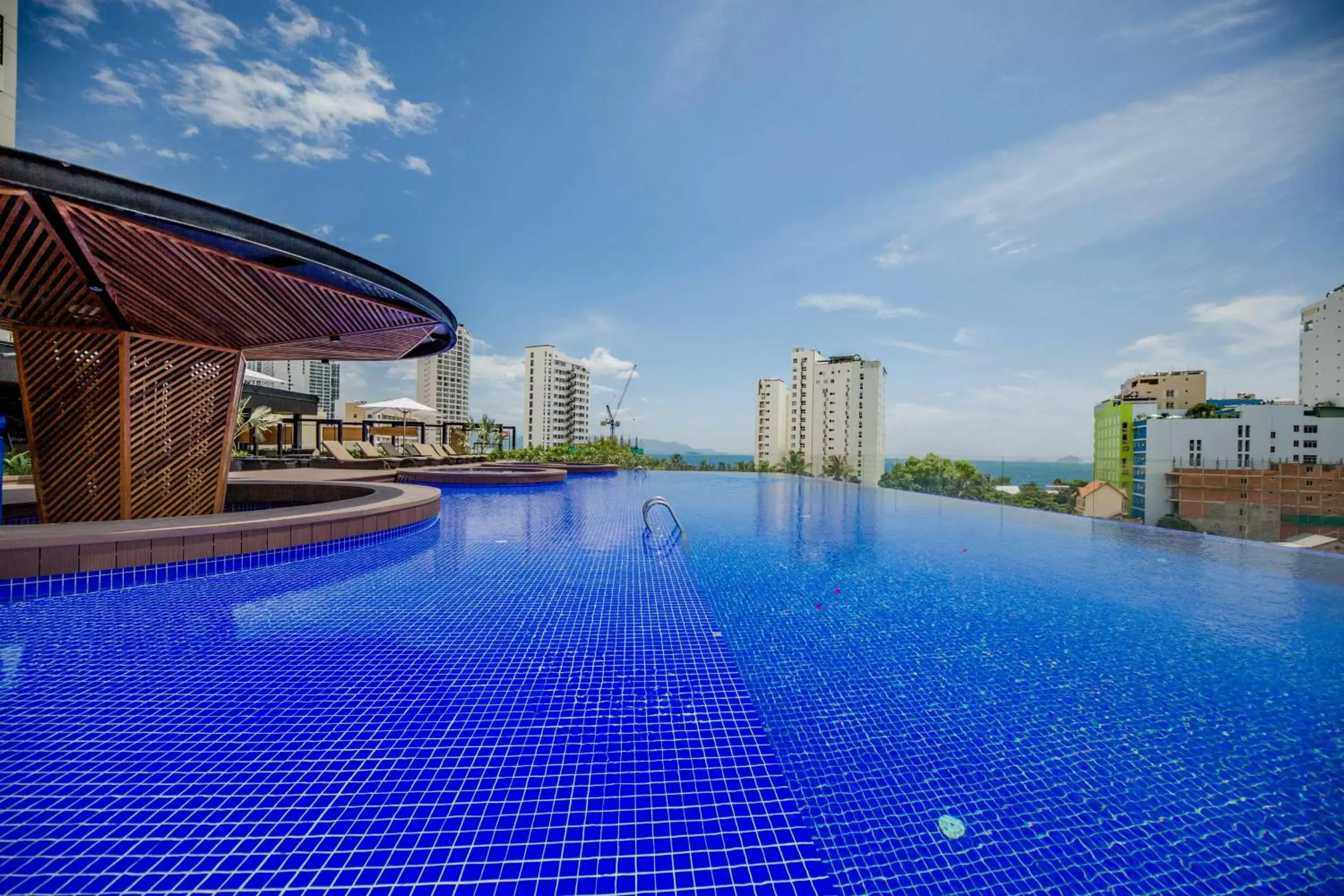 Swimming Pool in Quinter Central Nha Trang