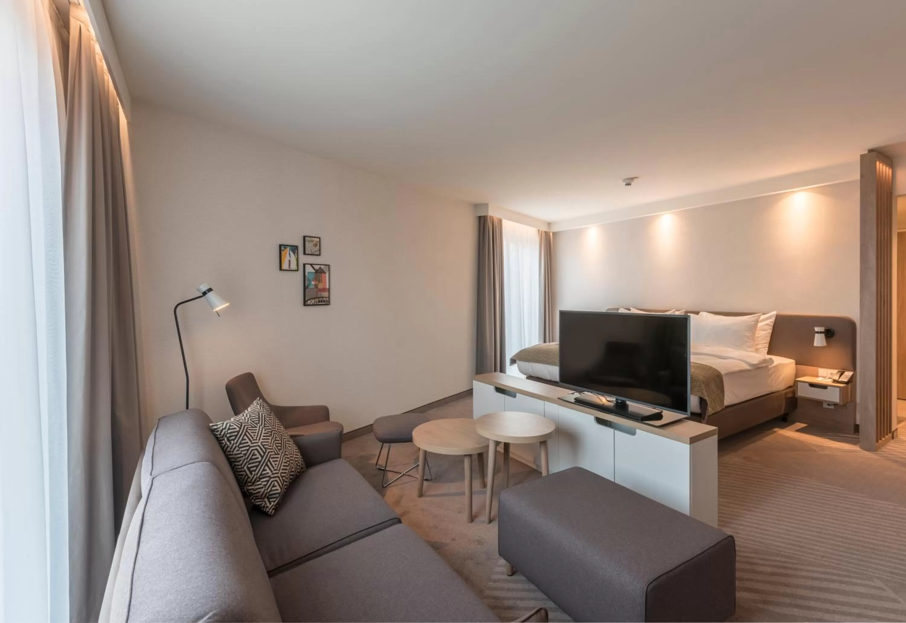 Living room in Holiday Inn - Hamburg - Berliner Tor by IHG