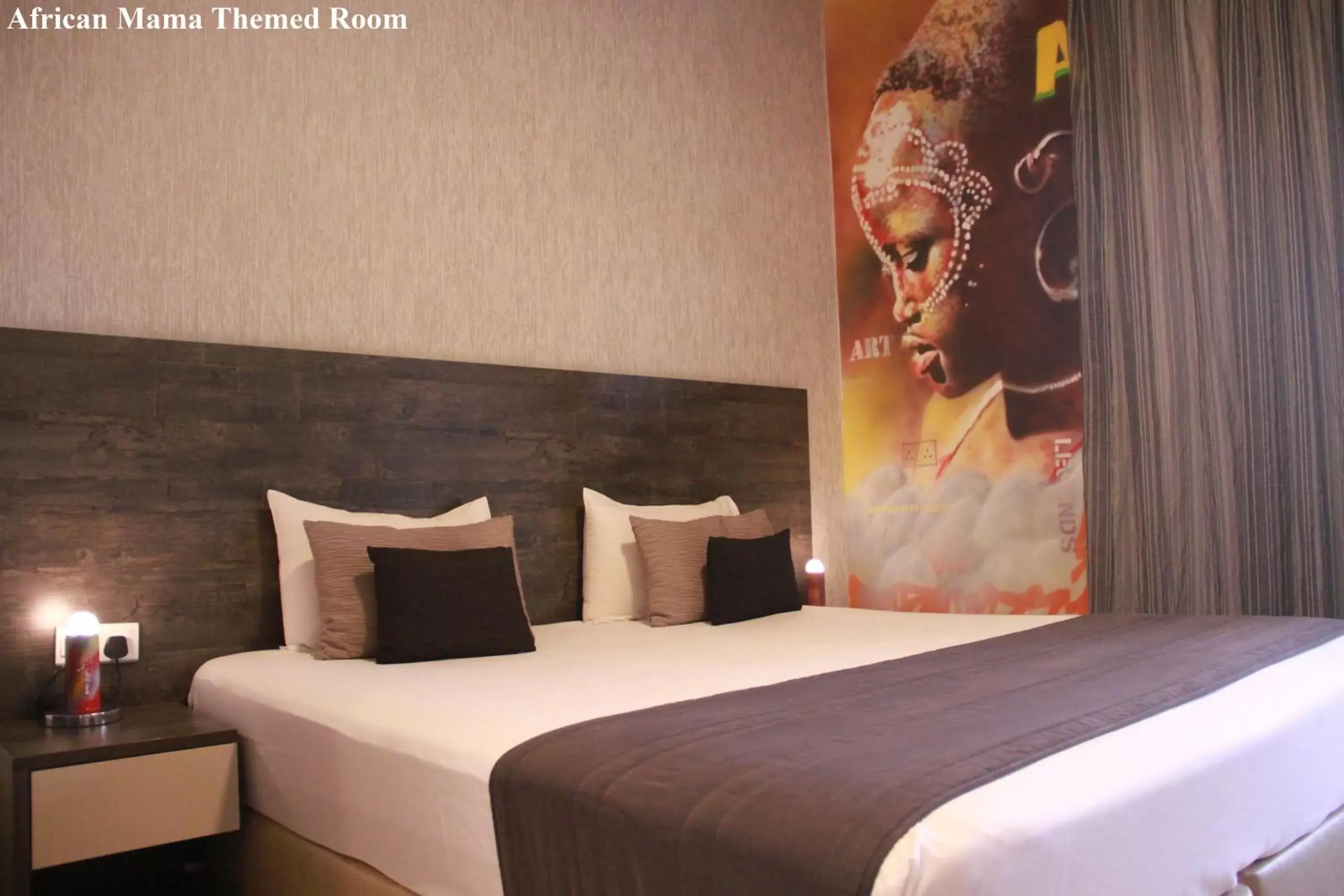 Bedroom, Bed in Rise Street Art Hotel