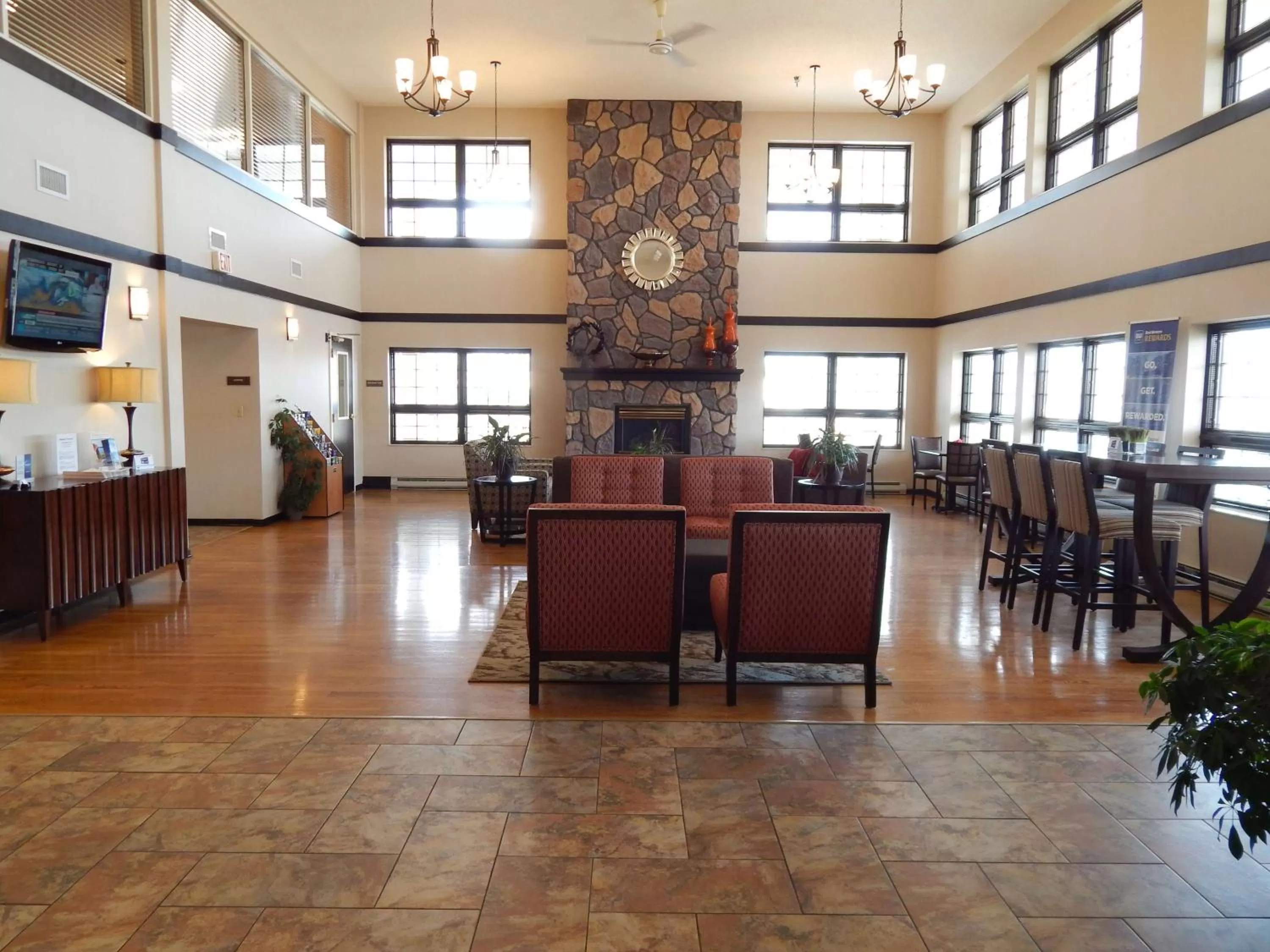 Lobby or reception in Best Western Sault Ste. Marie