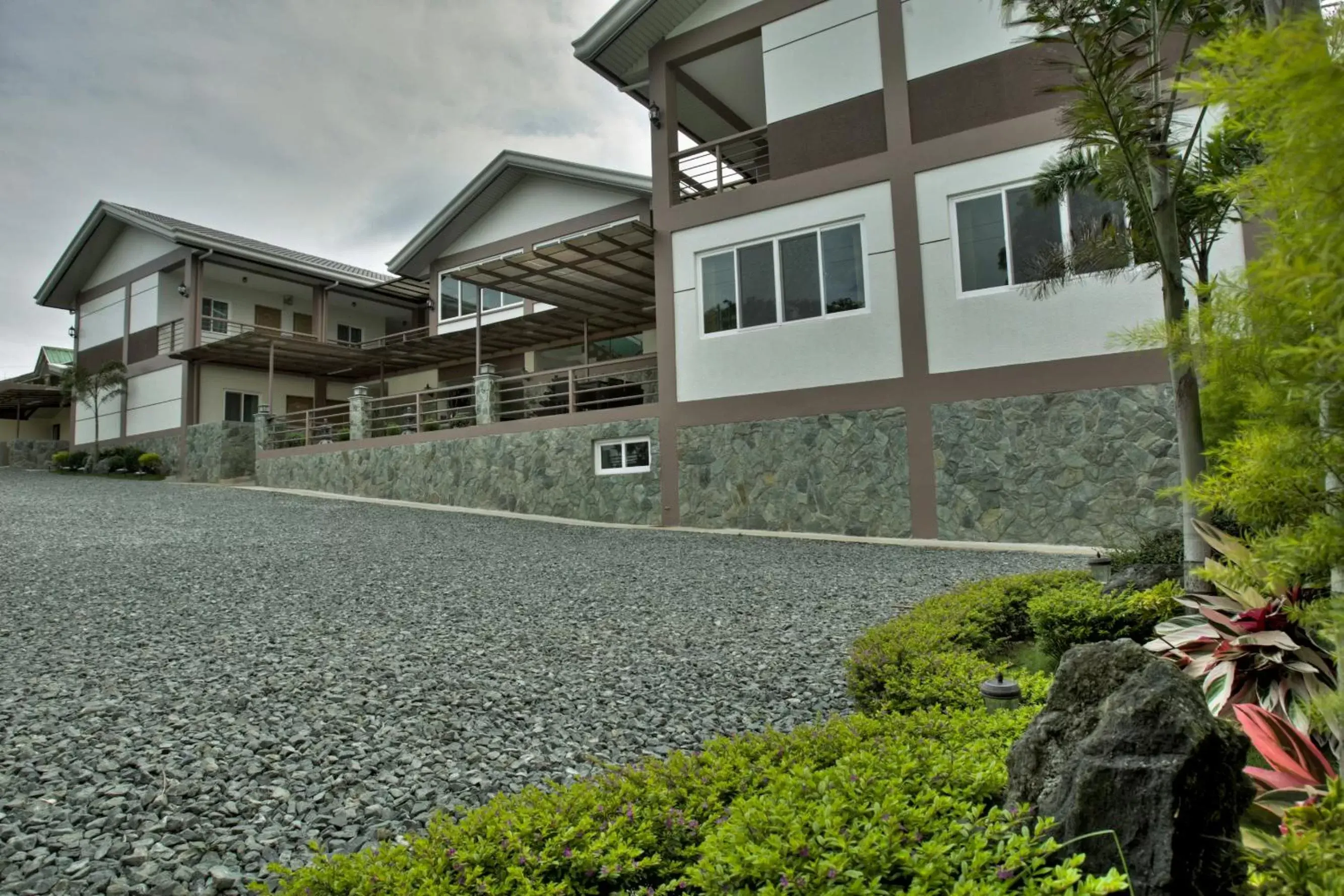 Property building in Hanan Hotel Tagaytay - Formerly Tagaytay Wingate Manor Property building in Hanan Hotel Tagaytay - Formerly Tagaytay Wingate Manor