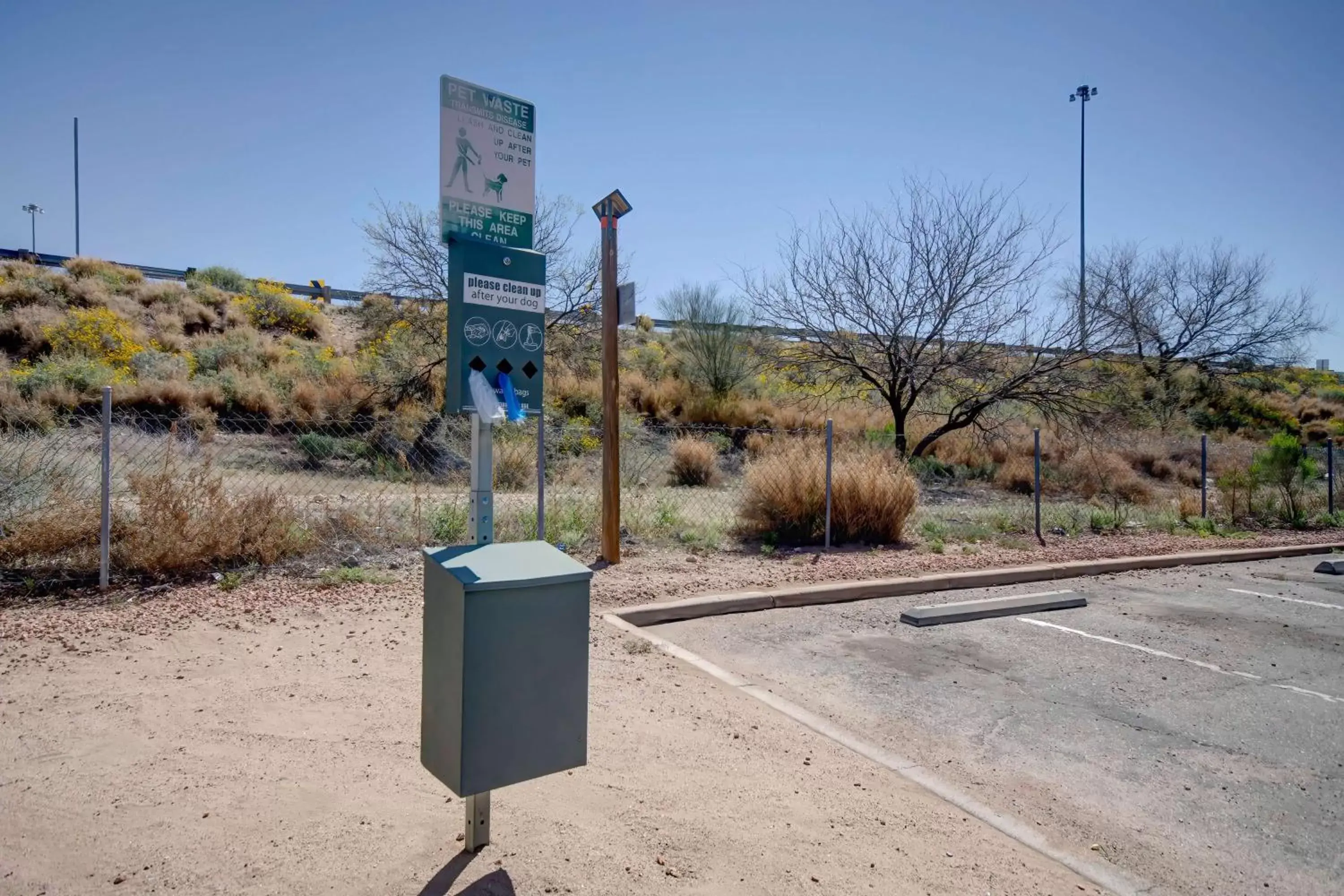 Property building in Studio 6-Tucson, AZ - Irvington Road Property building in Studio 6-Tucson, AZ - Irvington Road