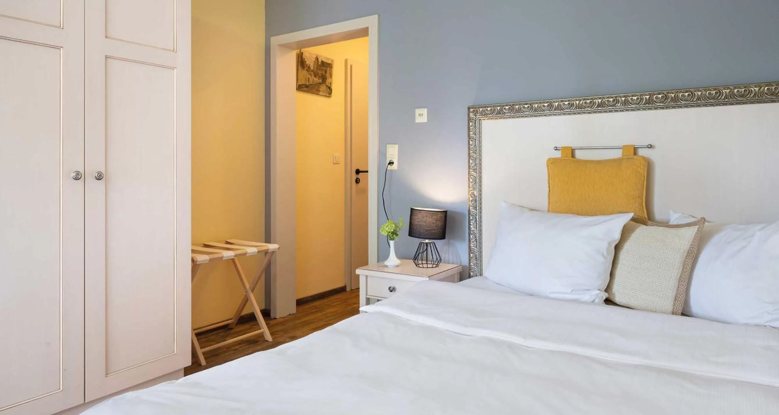 Bed in Hotel St Leonhard