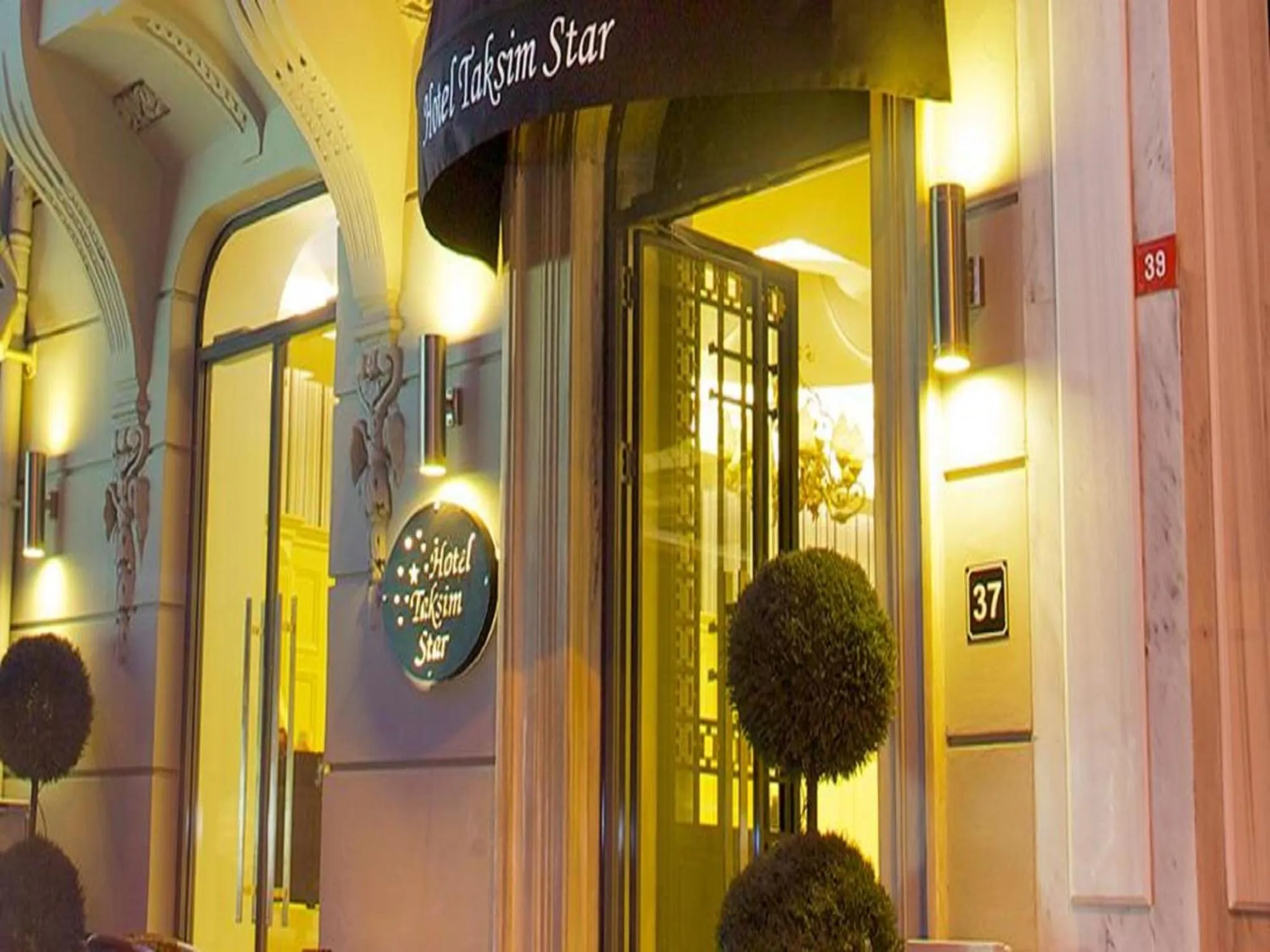 Facade/entrance in Taksim Star Hotel