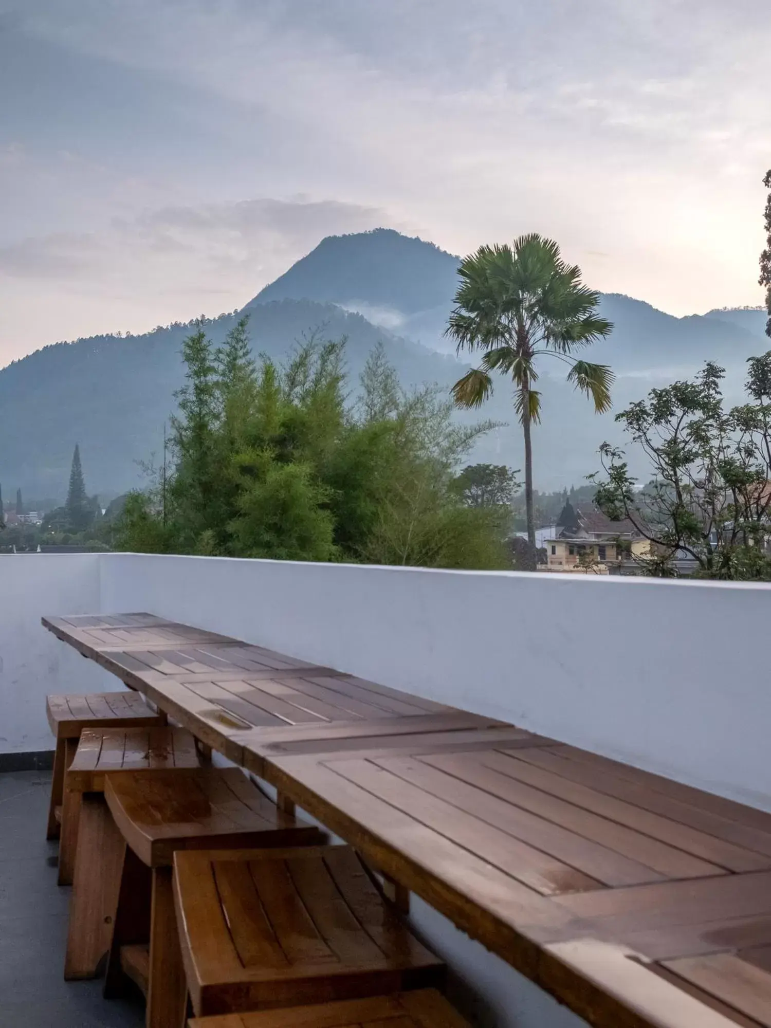 Mountain view in Three Eight Front One Boutique Batu Malang Mountain view in Three Eight Front One Boutique Batu Malang