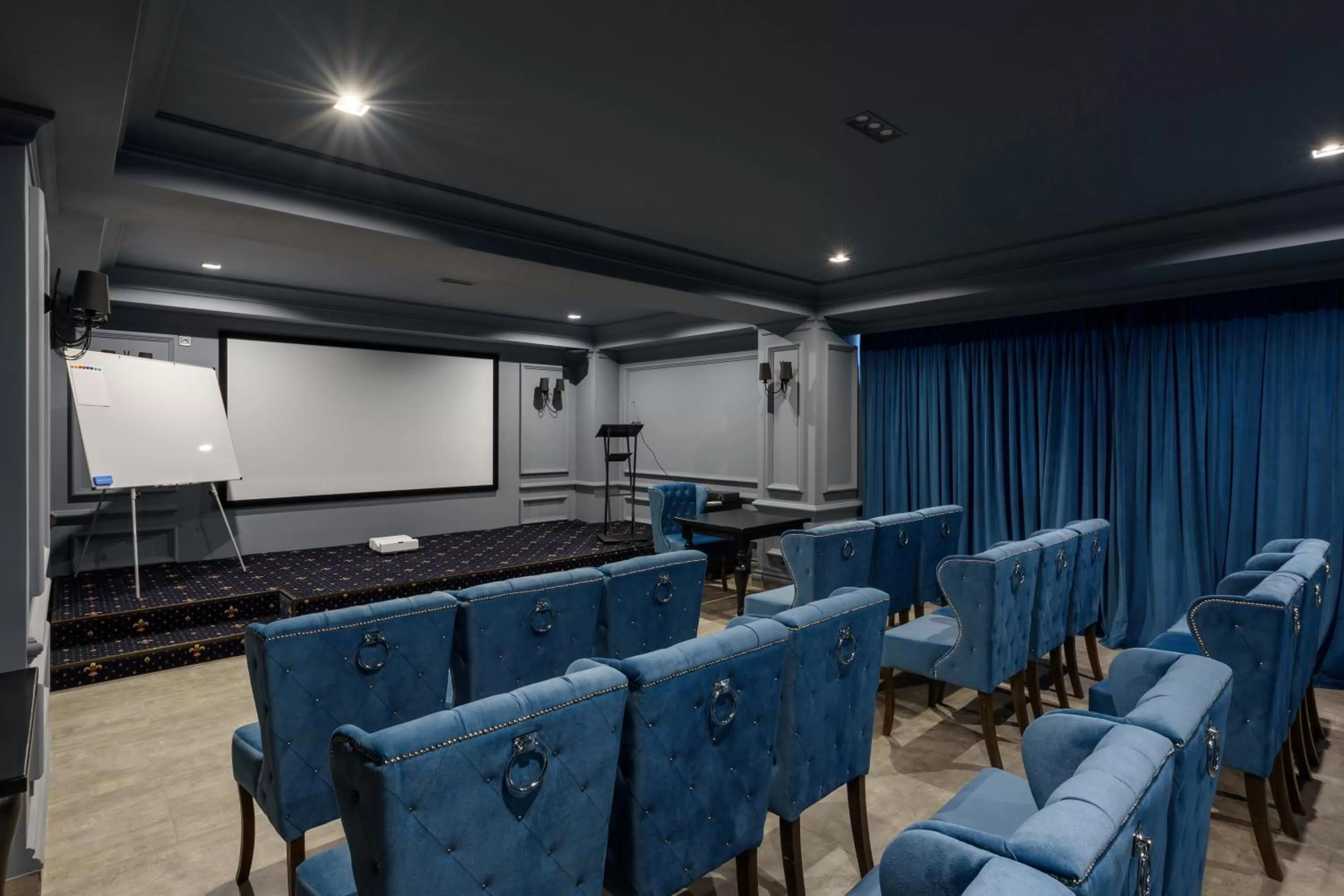 Meeting/conference room in Grand Royal