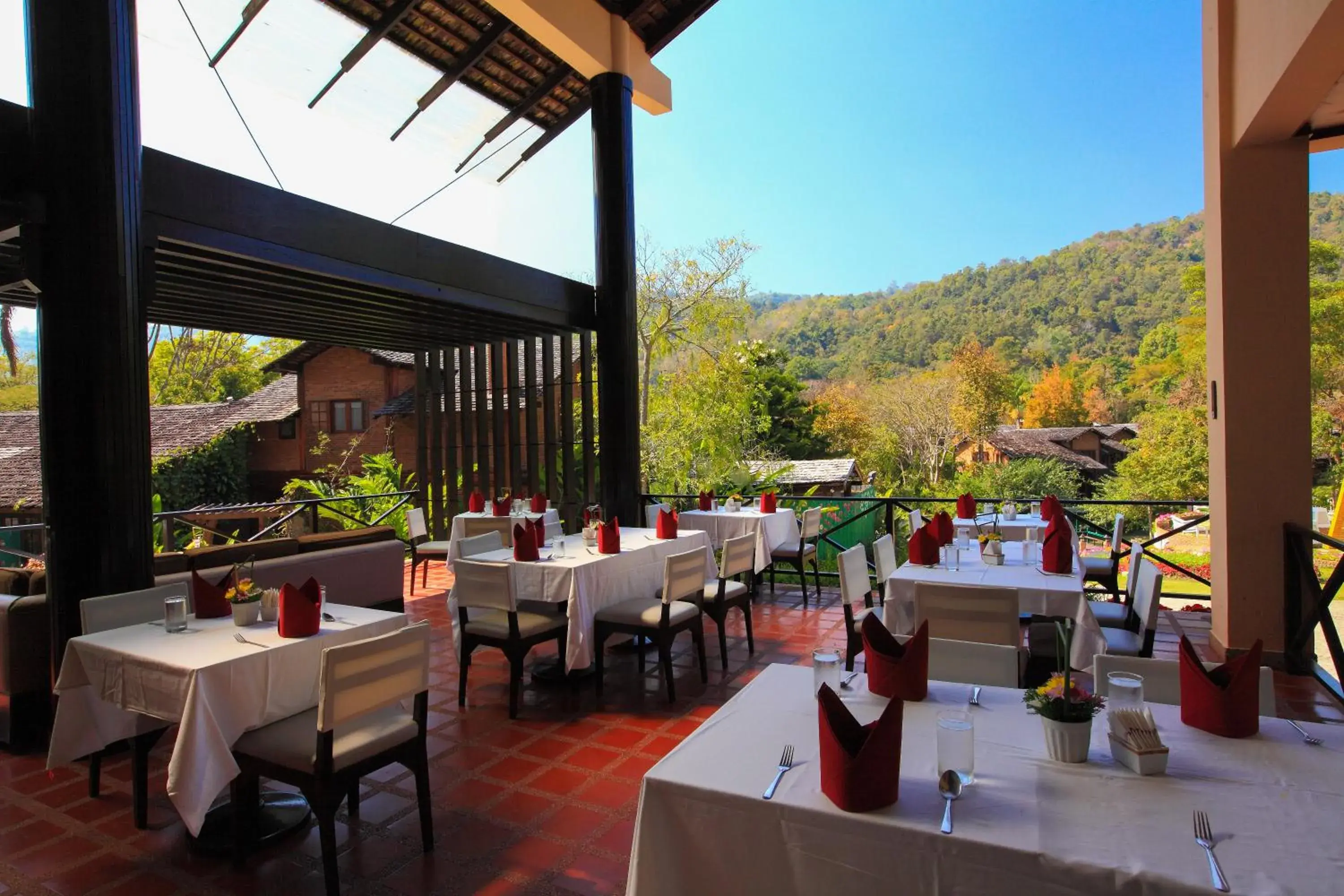 Restaurant/Places to Eat in Belle Villa Resort, Chiang Mai