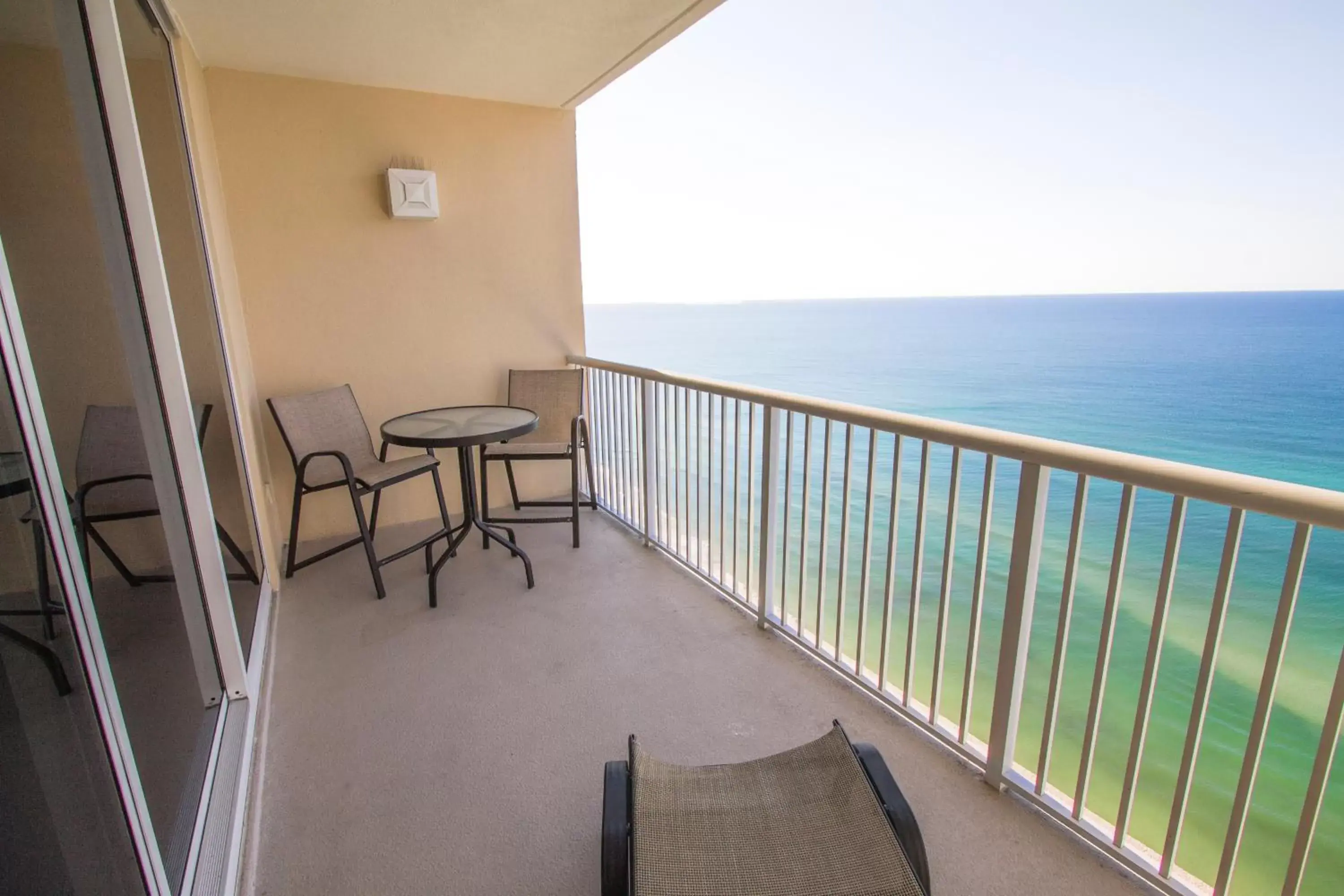 Patio, Balcony/Terrace in Majestic Beach Resort, Panama City Beach, Fl