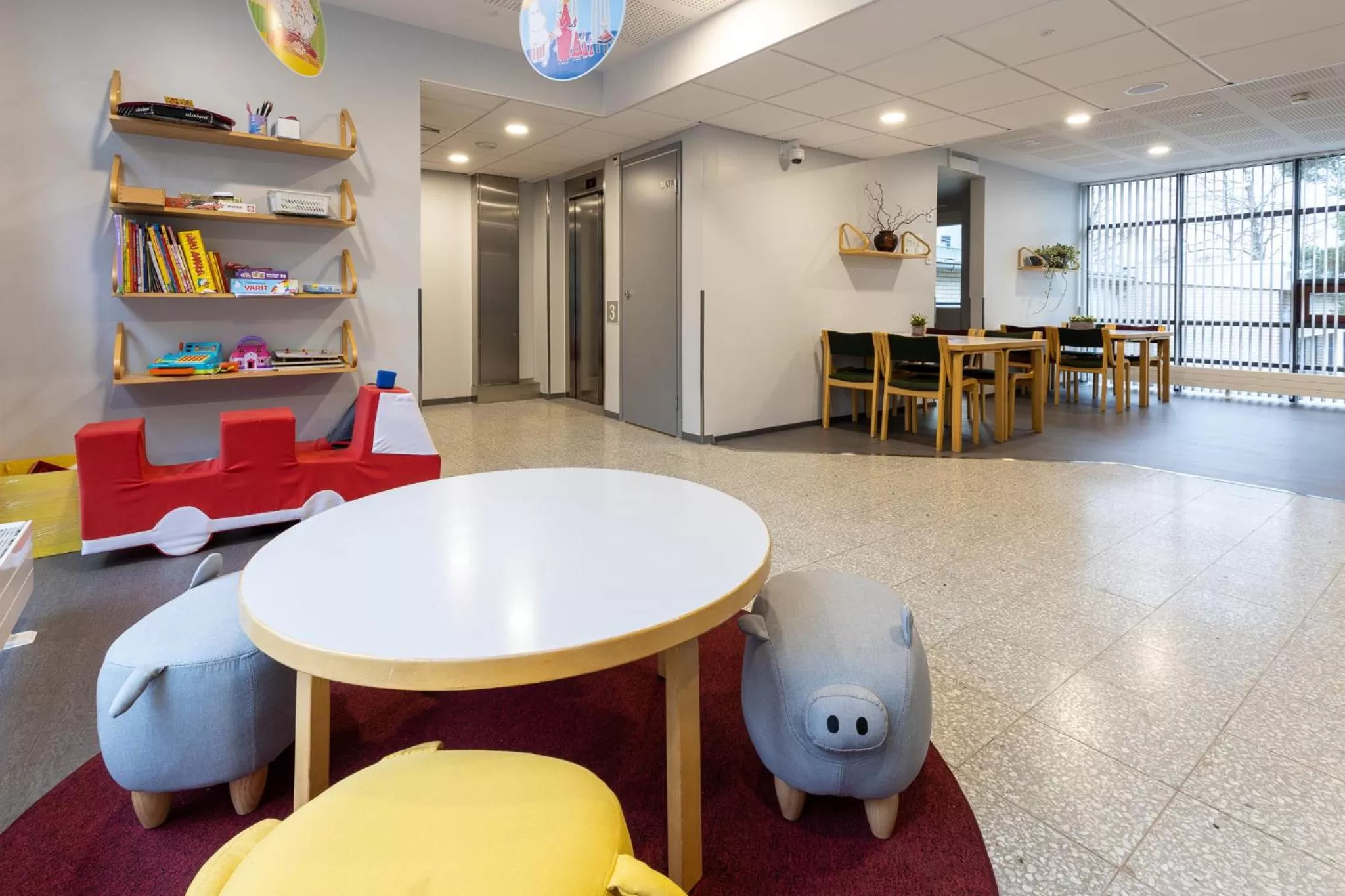 children in Hotel Linnasmäki