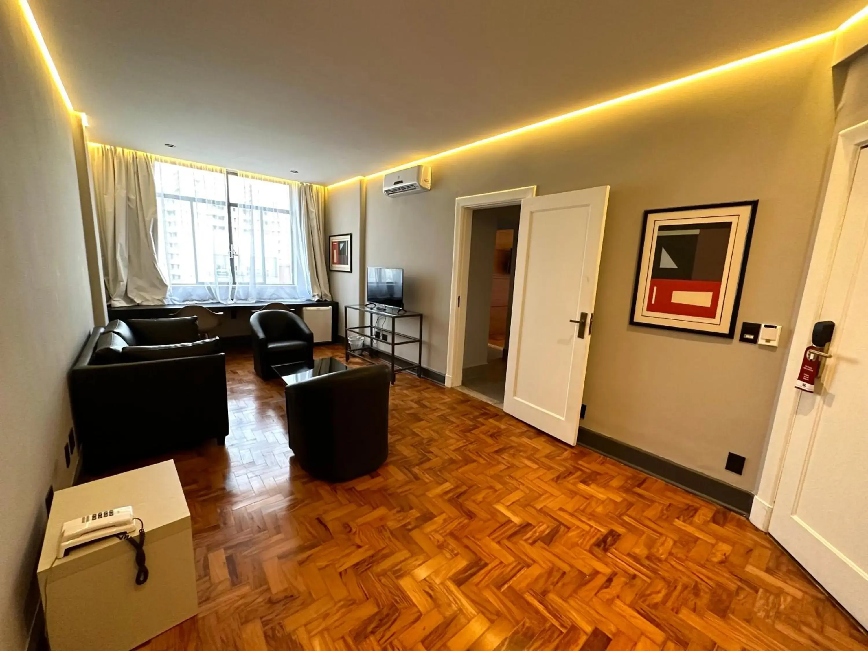 Living room, Seating Area in San Raphael Hotel