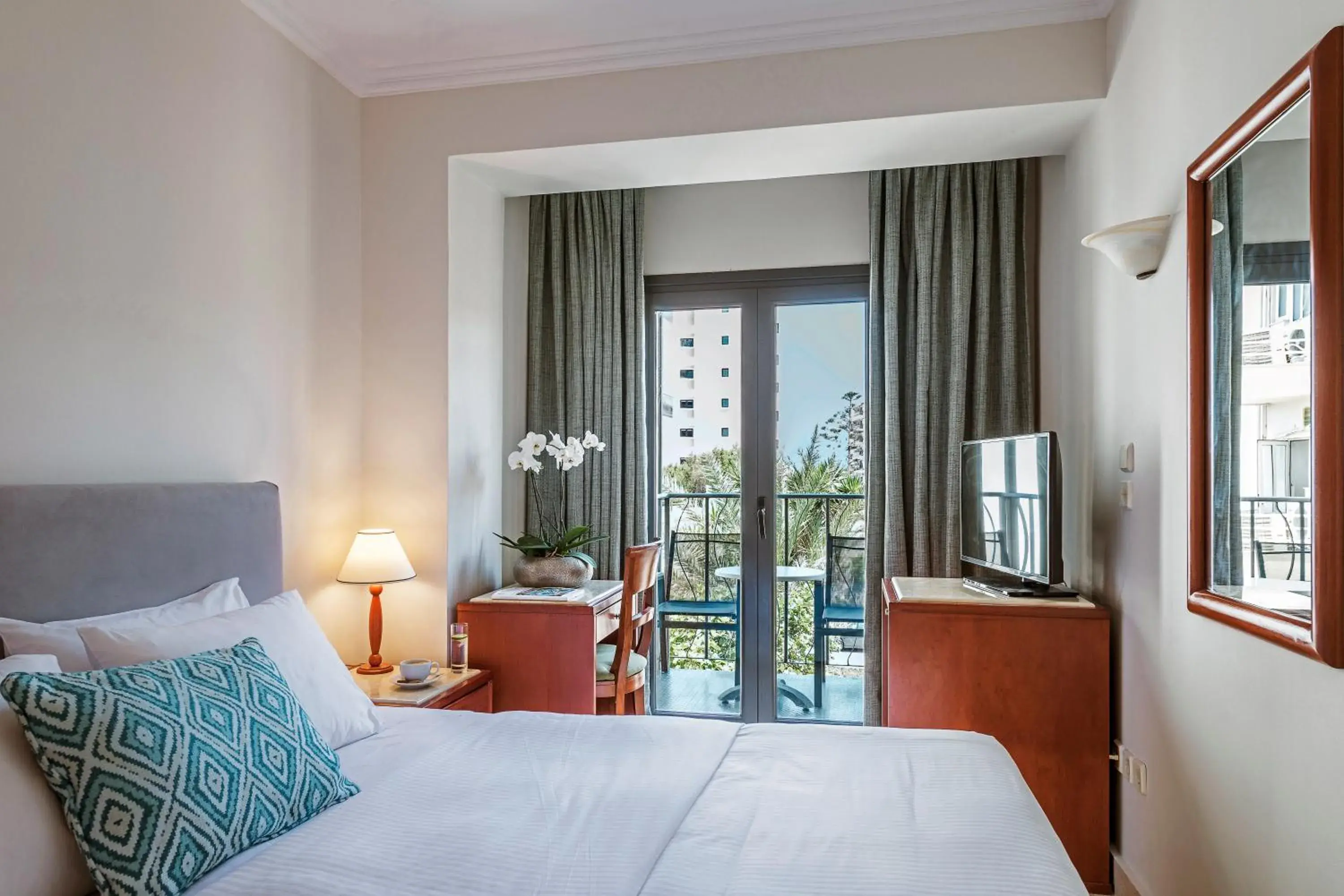 Bedroom, Bed in Mitsis La Vita Beach Hotel