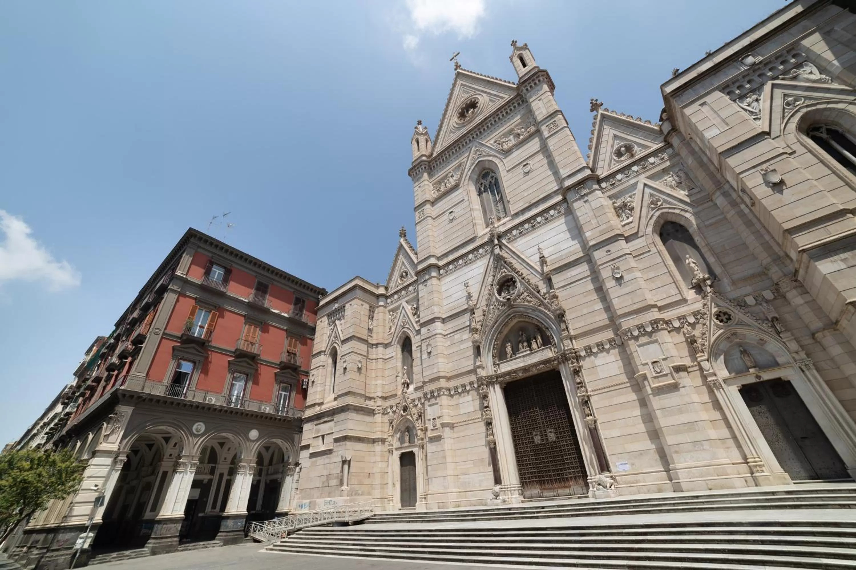Property building in The Duomo House by House In Naples