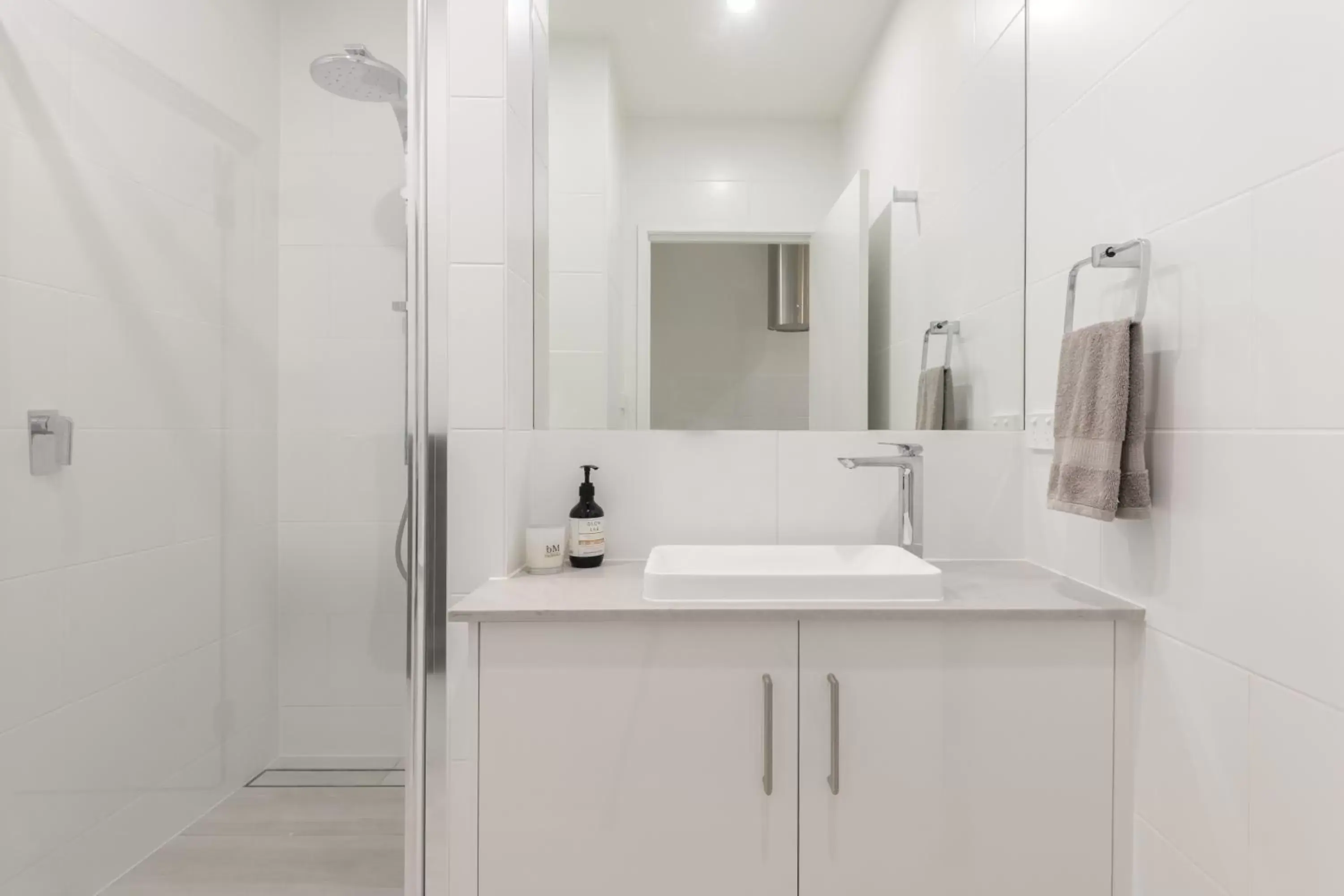 Shower, Bathroom in Garrick House