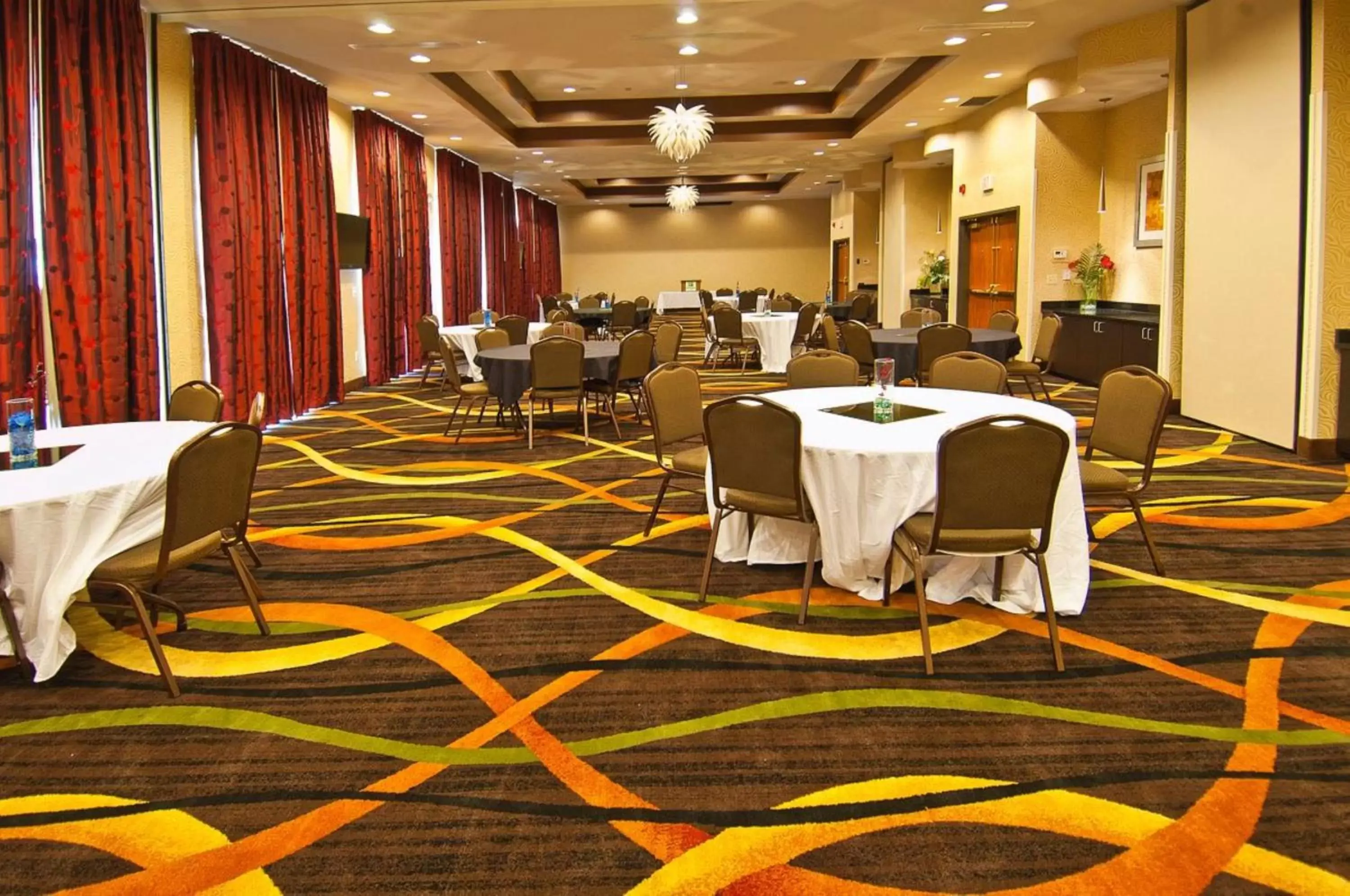 Banquet/Function facilities in Holiday Inn Vicksburg, an IHG Hotel
