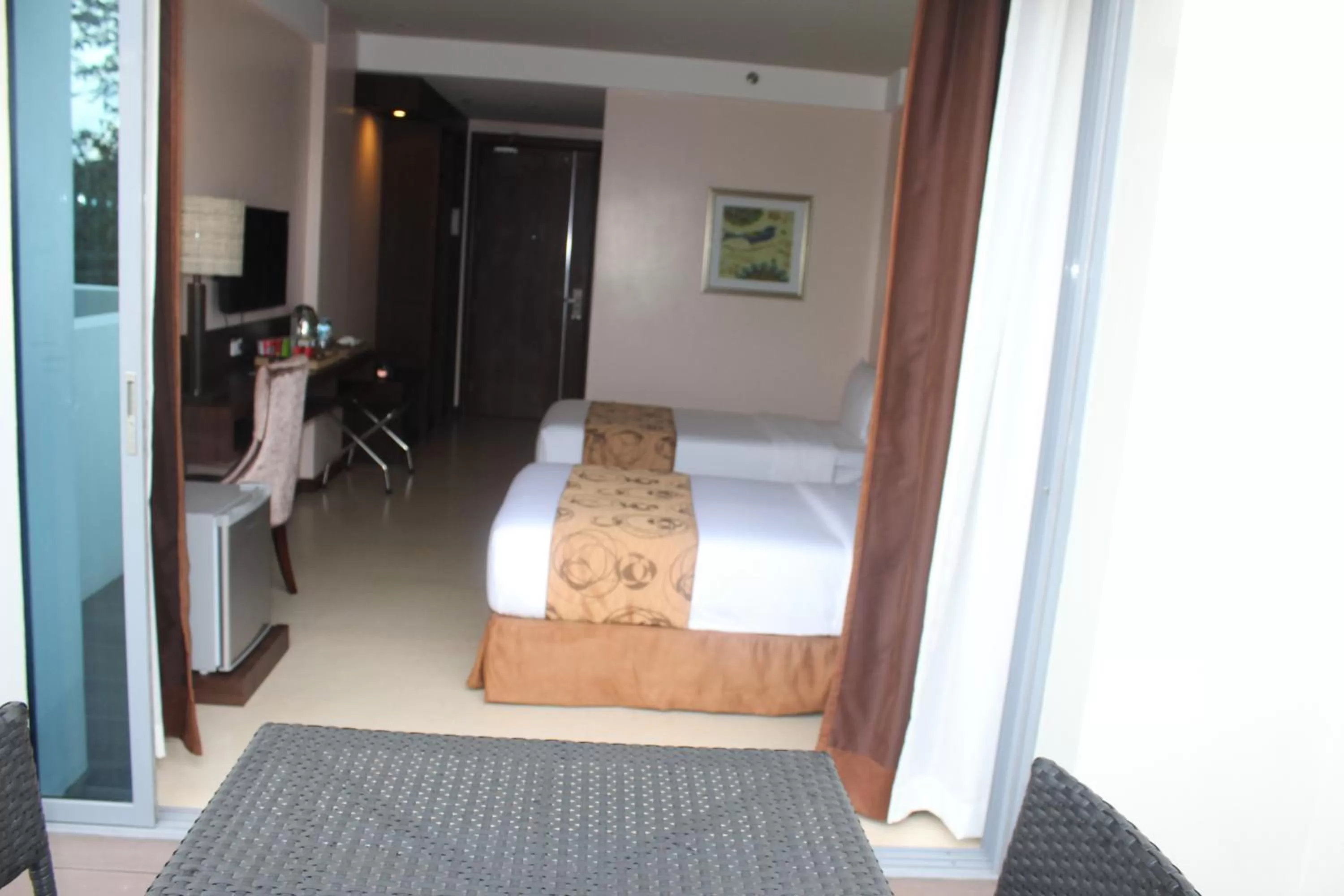 Bed in Kew Hotel Tagbilaran