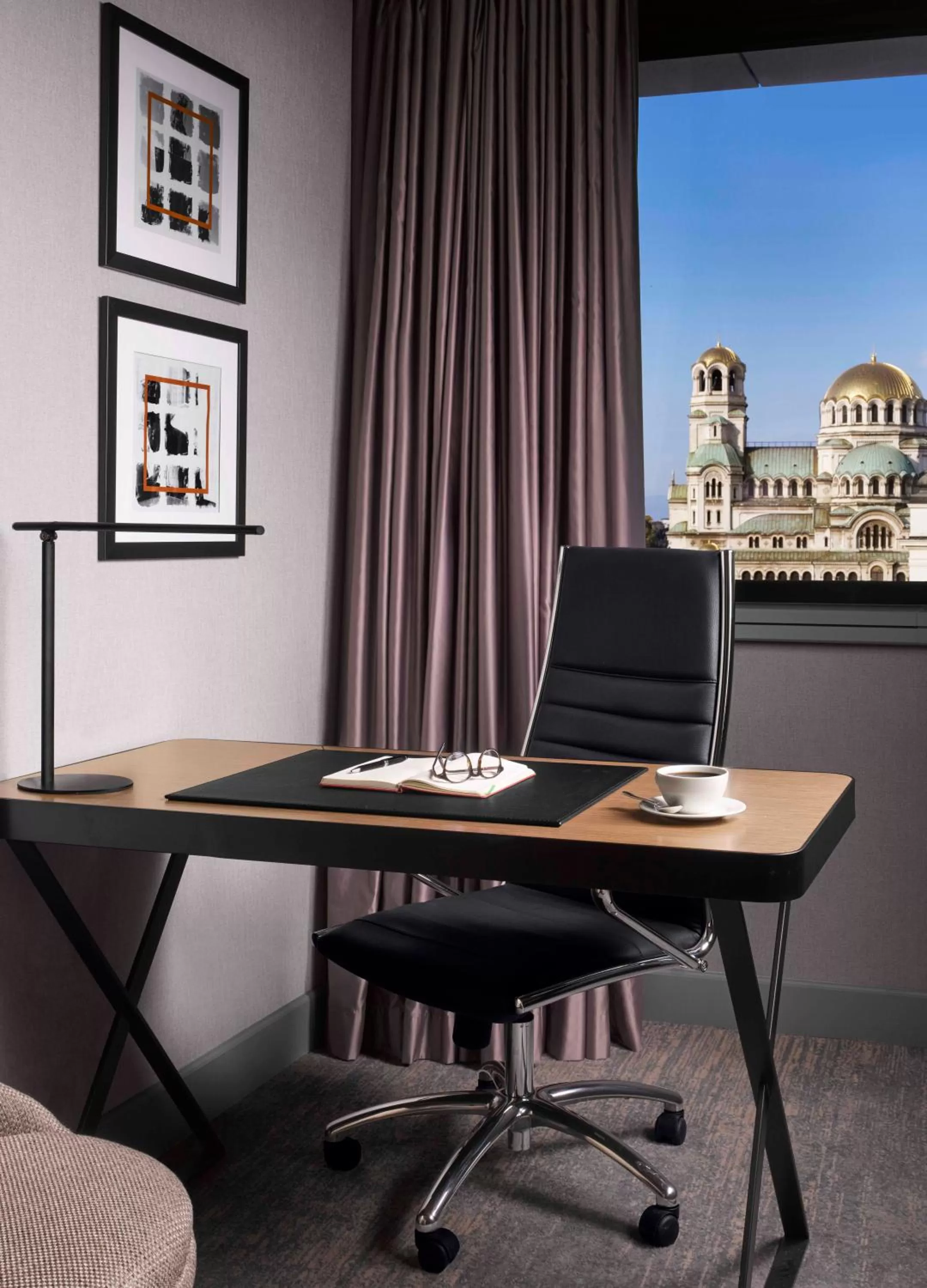 Coffee/tea facilities in InterContinental Sofia by IHG