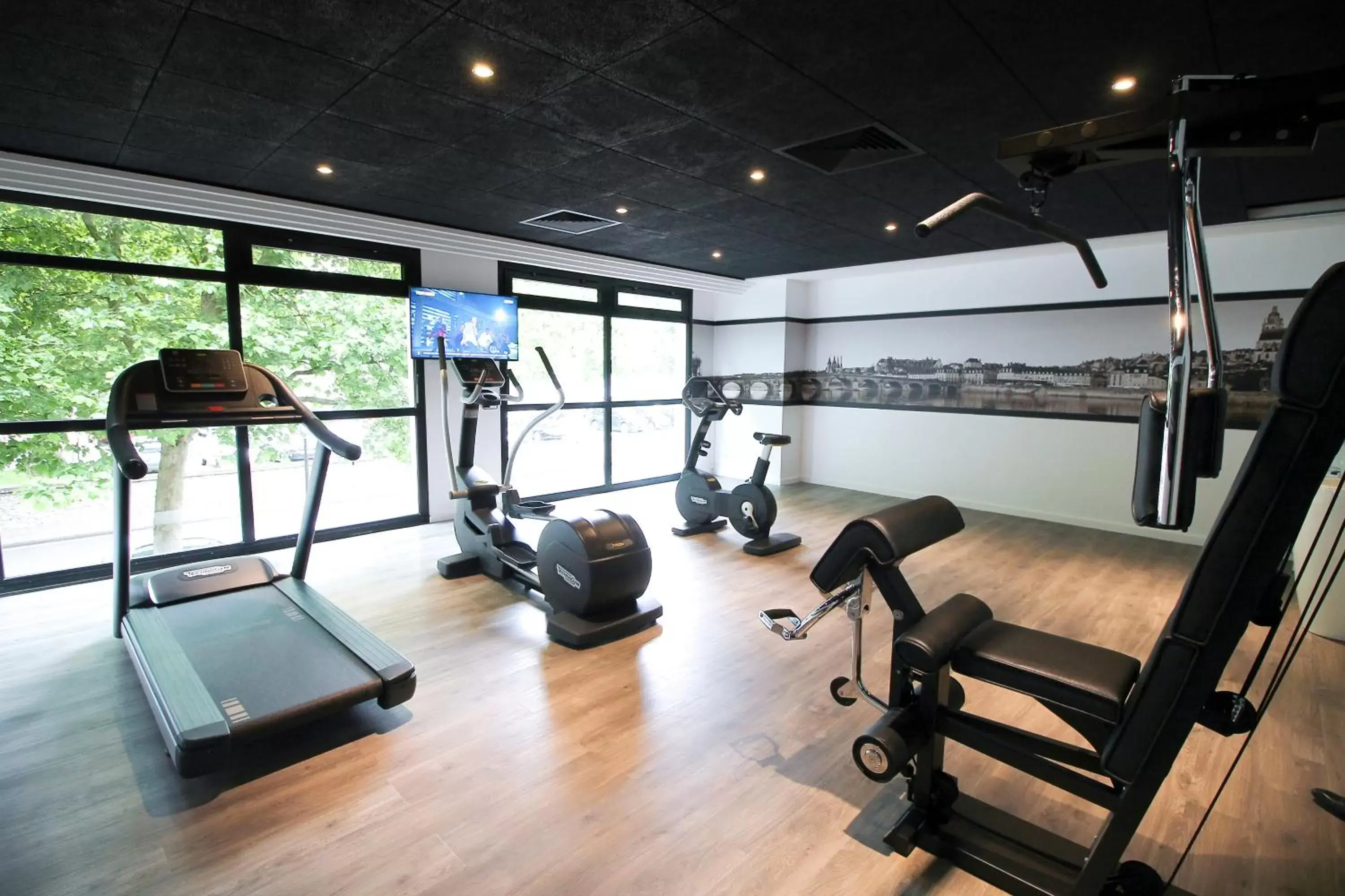 Fitness centre/facilities in Hotel Mercure Blois Centre