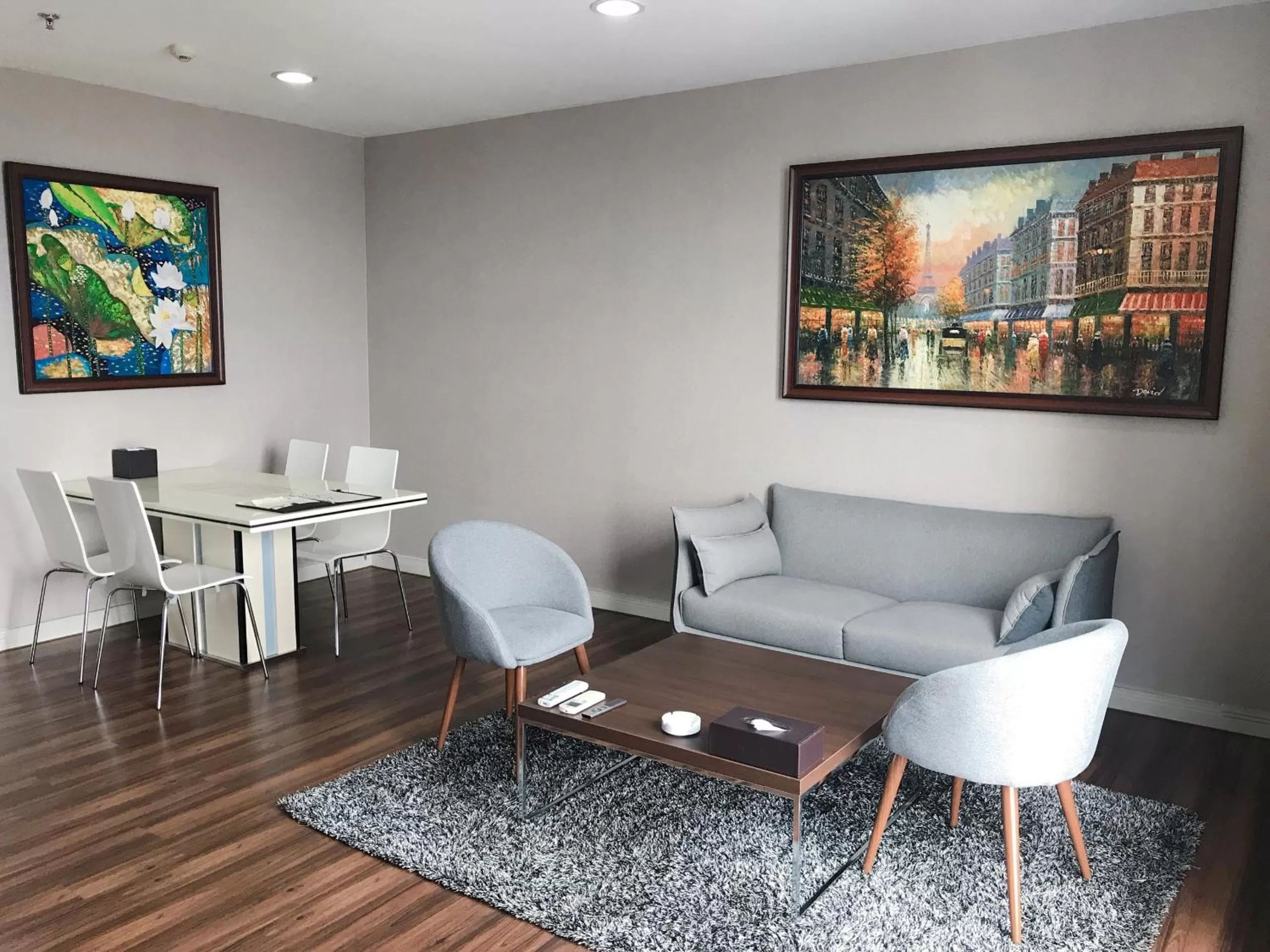 Living room in Becamex Hotel Thu Dau Mot