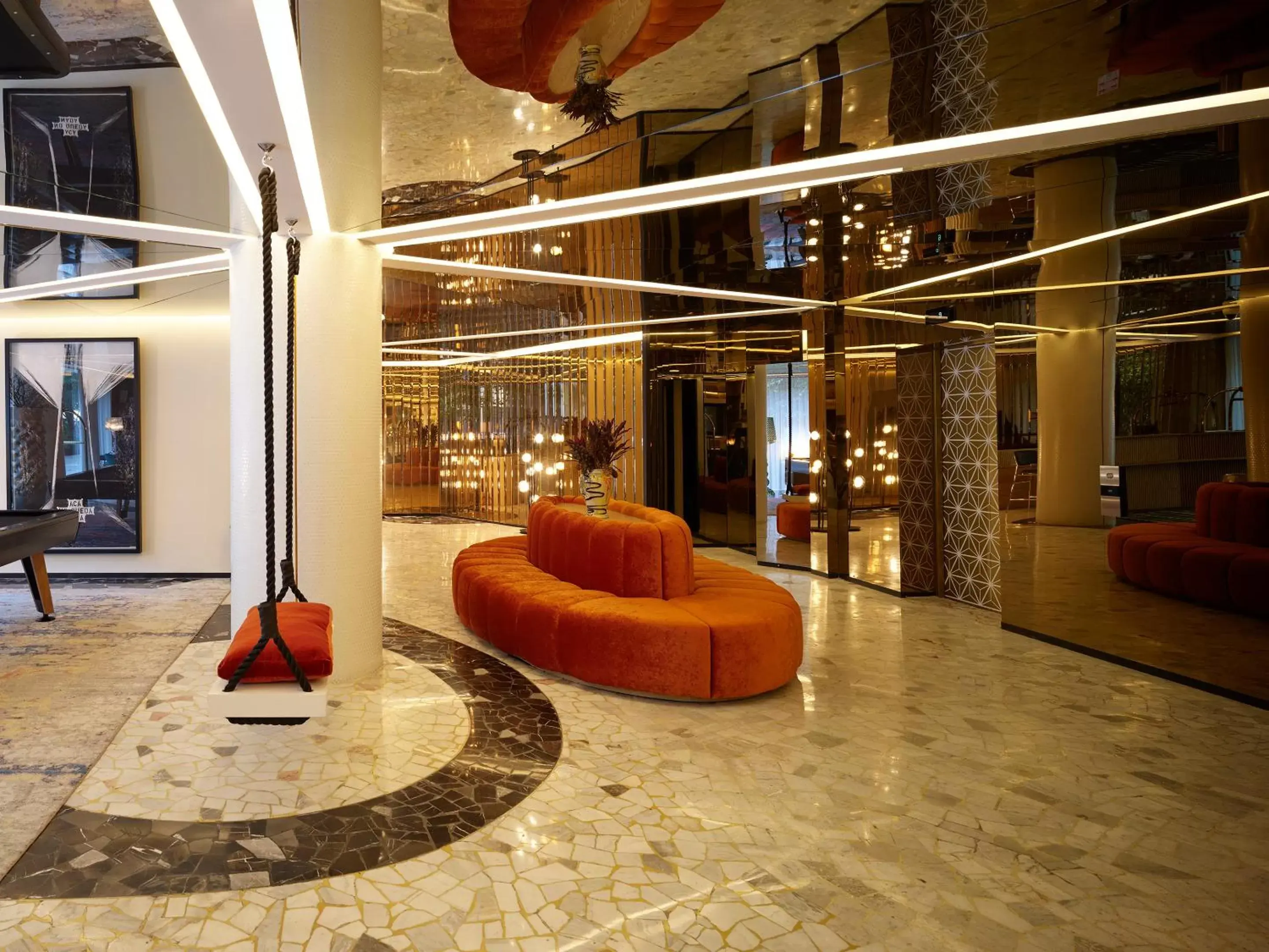 Living room, Lobby/Reception in Mondrian Mexico City Condesa