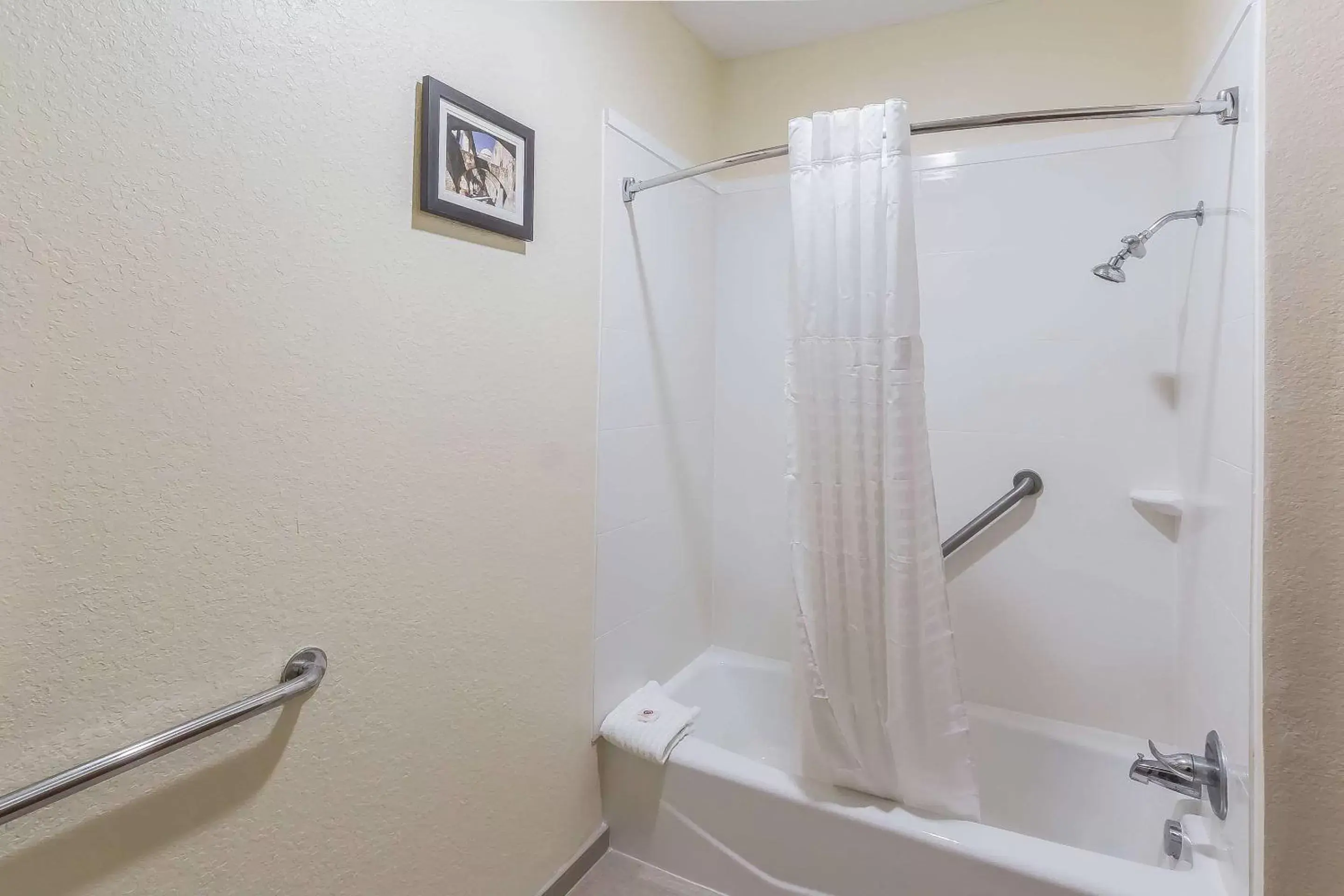 Bathroom in Comfort Inn San Antonio