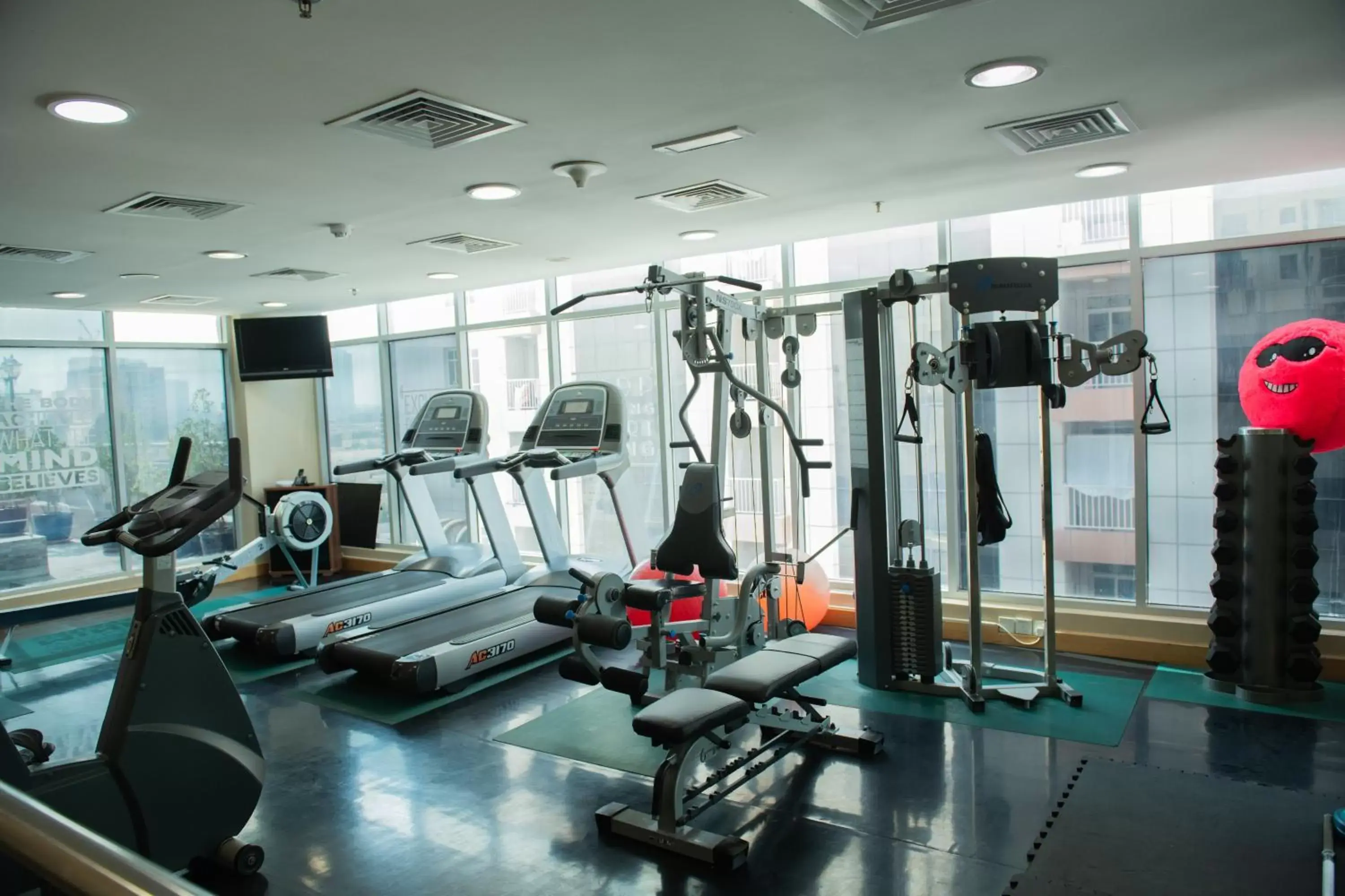 Fitness centre/facilities, Fitness Center/Facilities in Grandeur Hotel Al Barsha