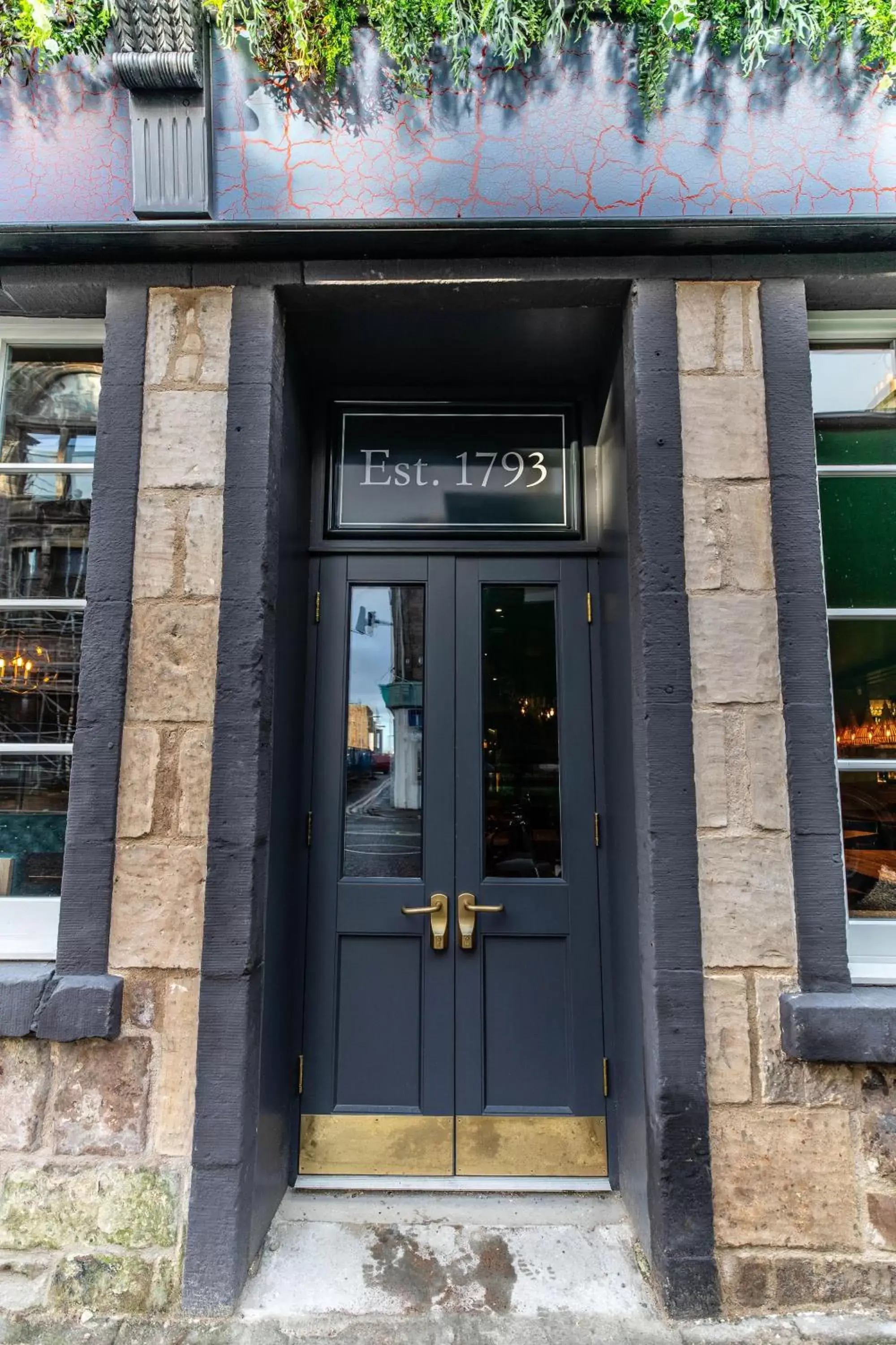 Facade/entrance in Blackfriars