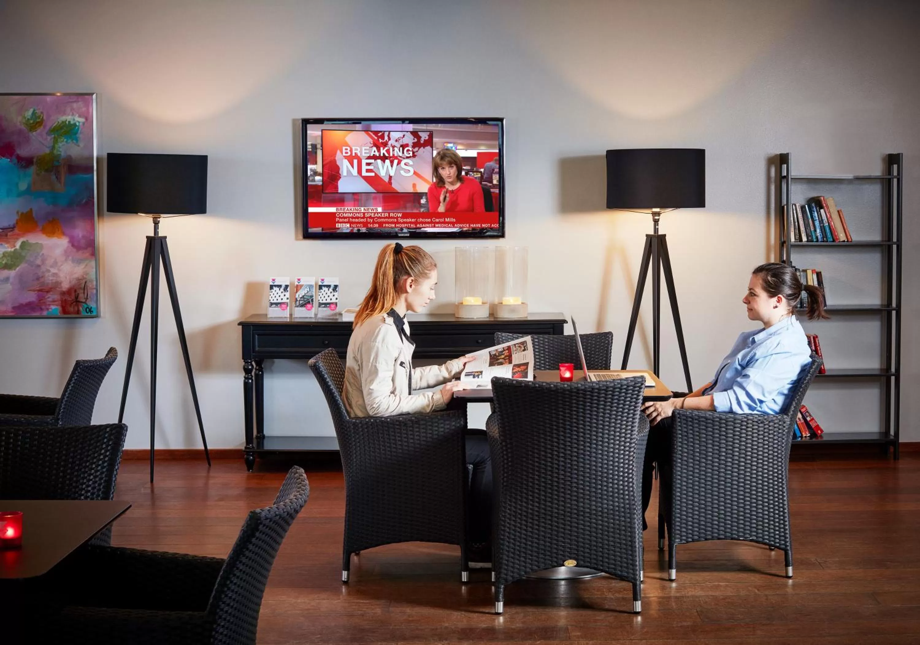 Lounge or bar in Cabinn Aarhus