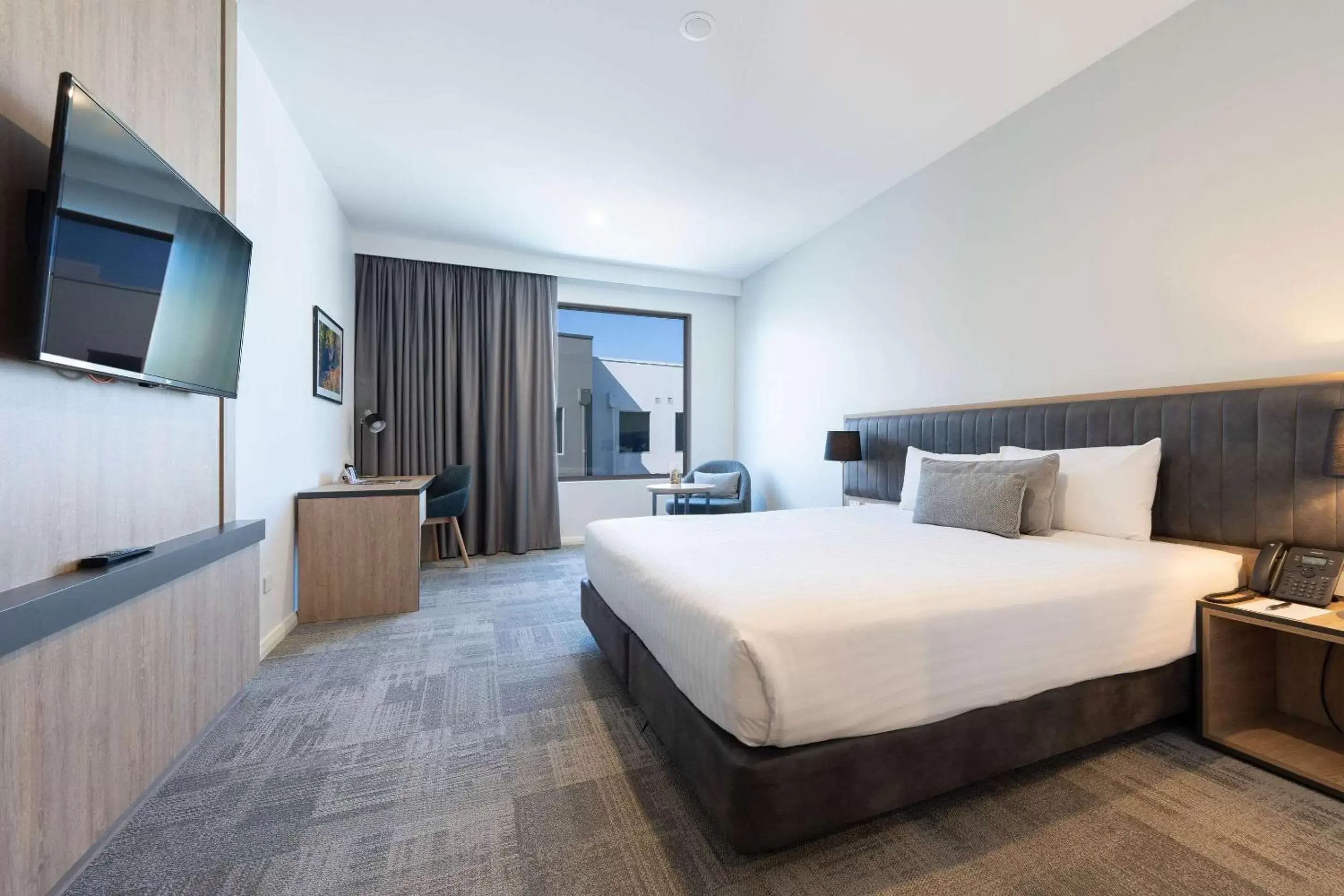 Bedroom in Ingot Hotel Perth, Ascend Hotel Collection
