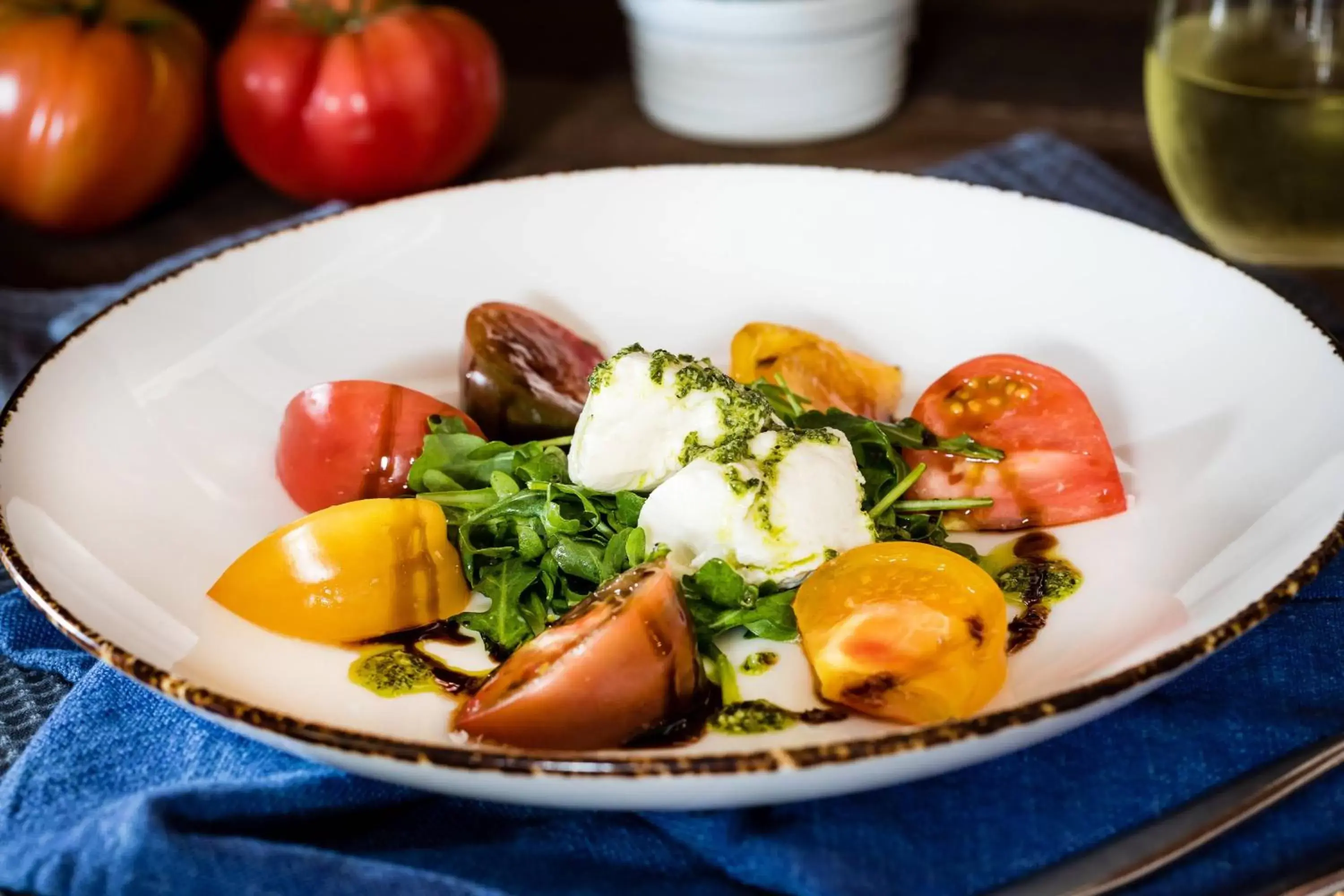 Kitchen or kitchenette, Food in Sheraton Carlsbad Resort & Spa