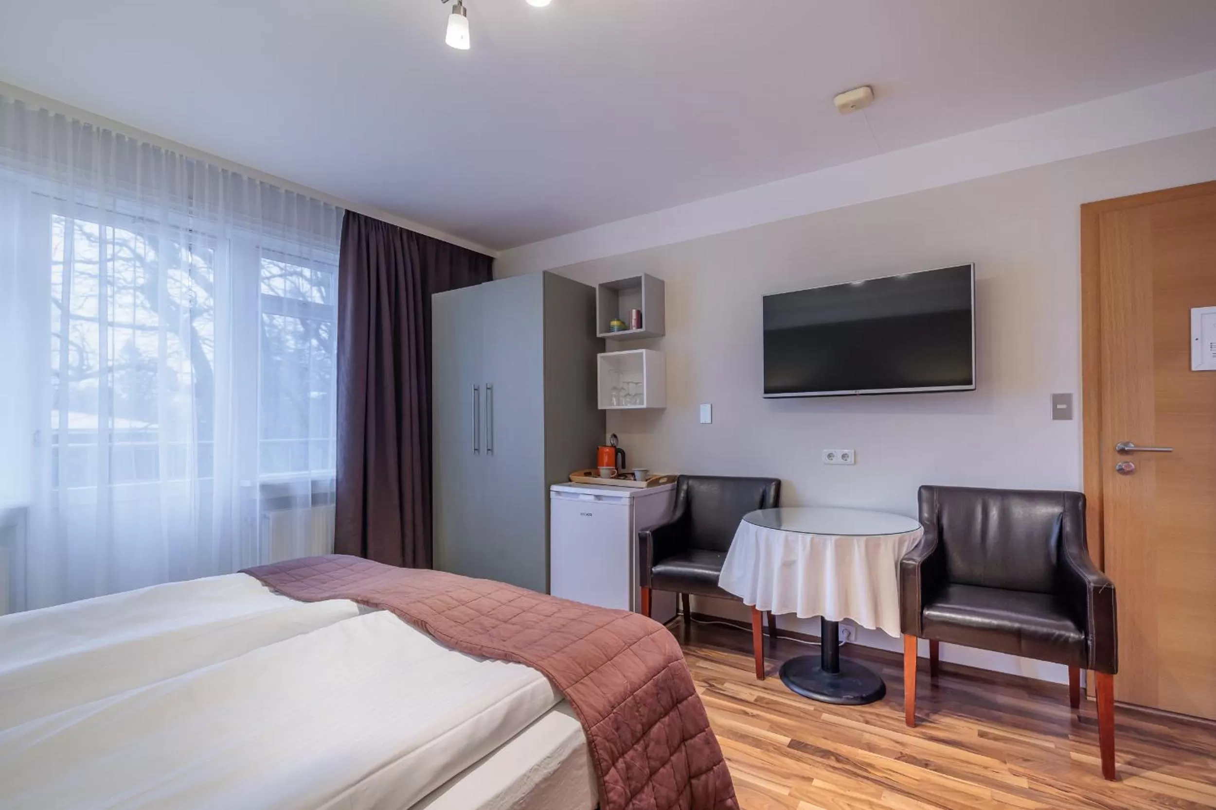 Photo of the whole room in Snorri's Guesthouse