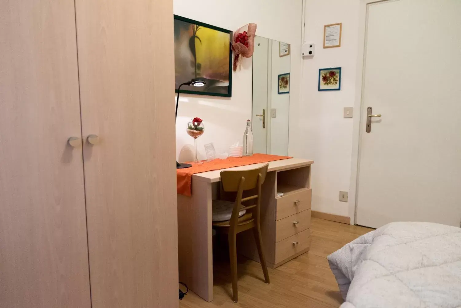 TV and multimedia, Bathroom in Bed & Breakfast Delle Rose