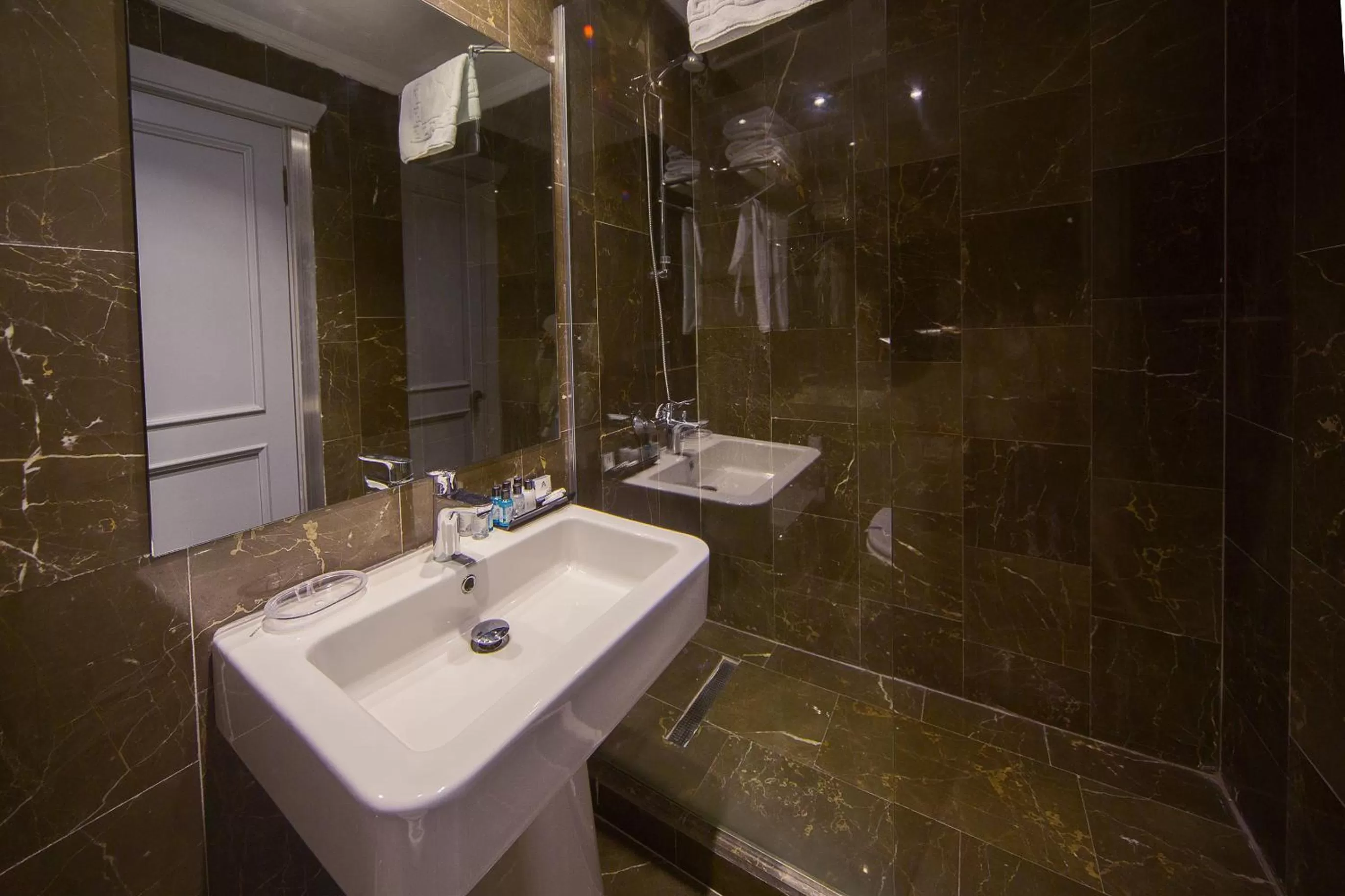 Bathroom in Semsan Hotel