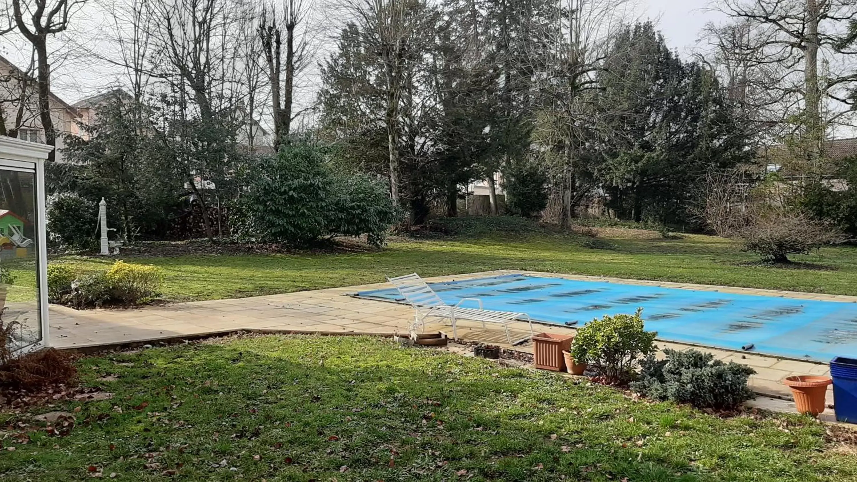 Garden, Swimming Pool in La Levriere d'Arc les Gray Chambre D'hotes