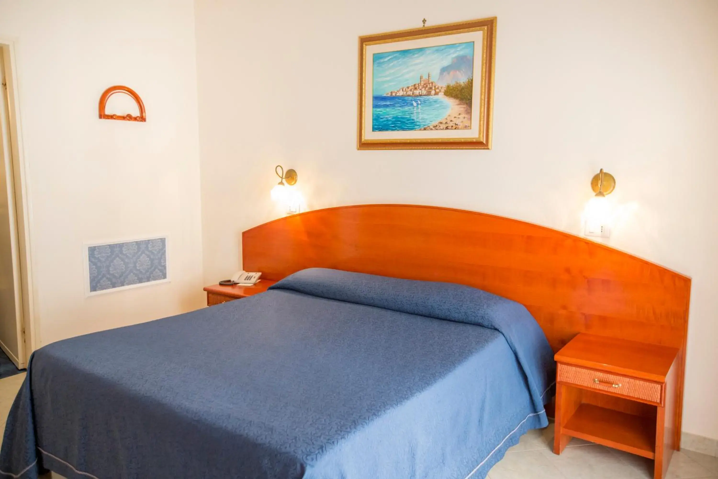 Bed in Hotel Mediterraneo