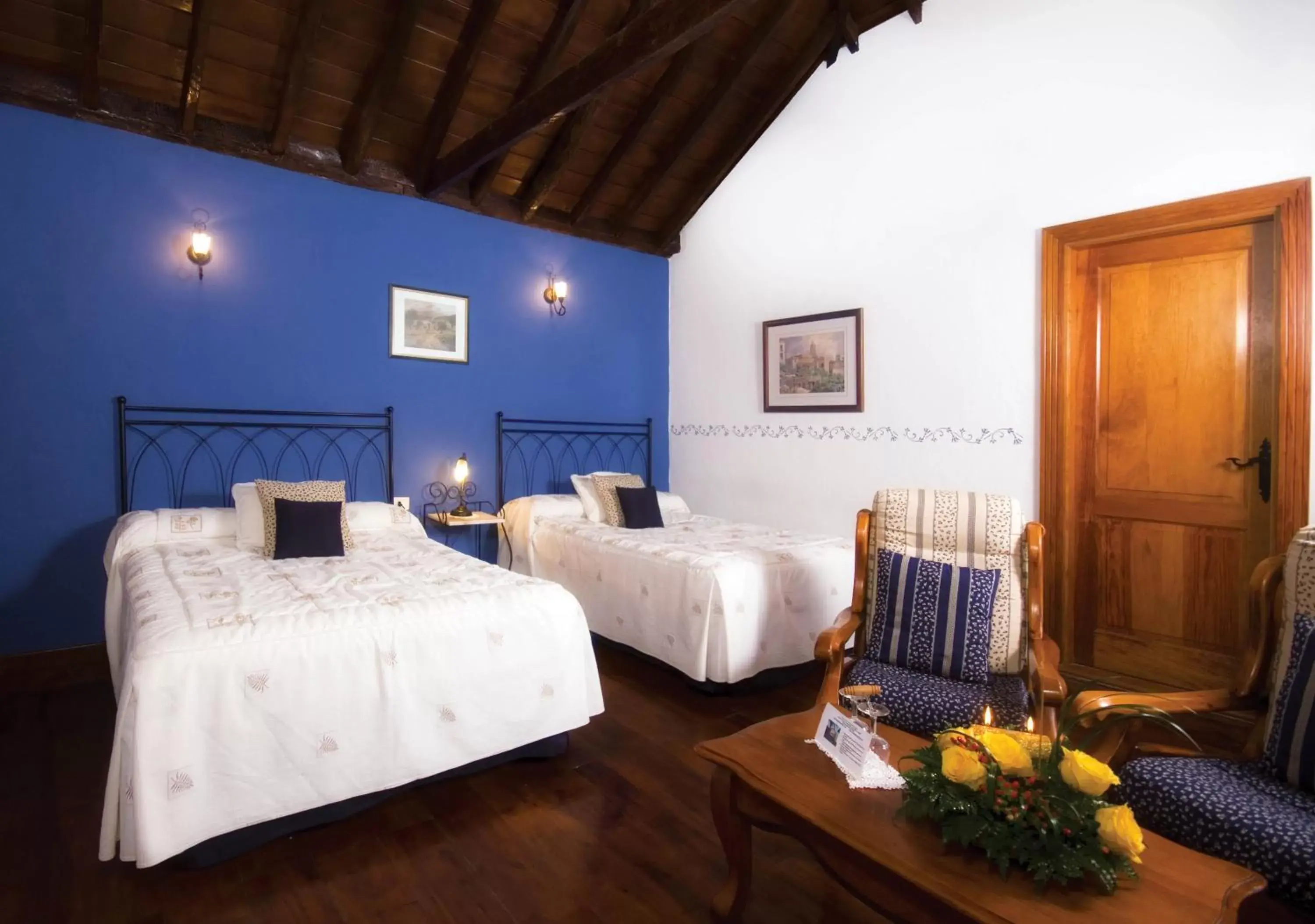 Bedroom, Bed in Hotel Rural Senderos de Abona