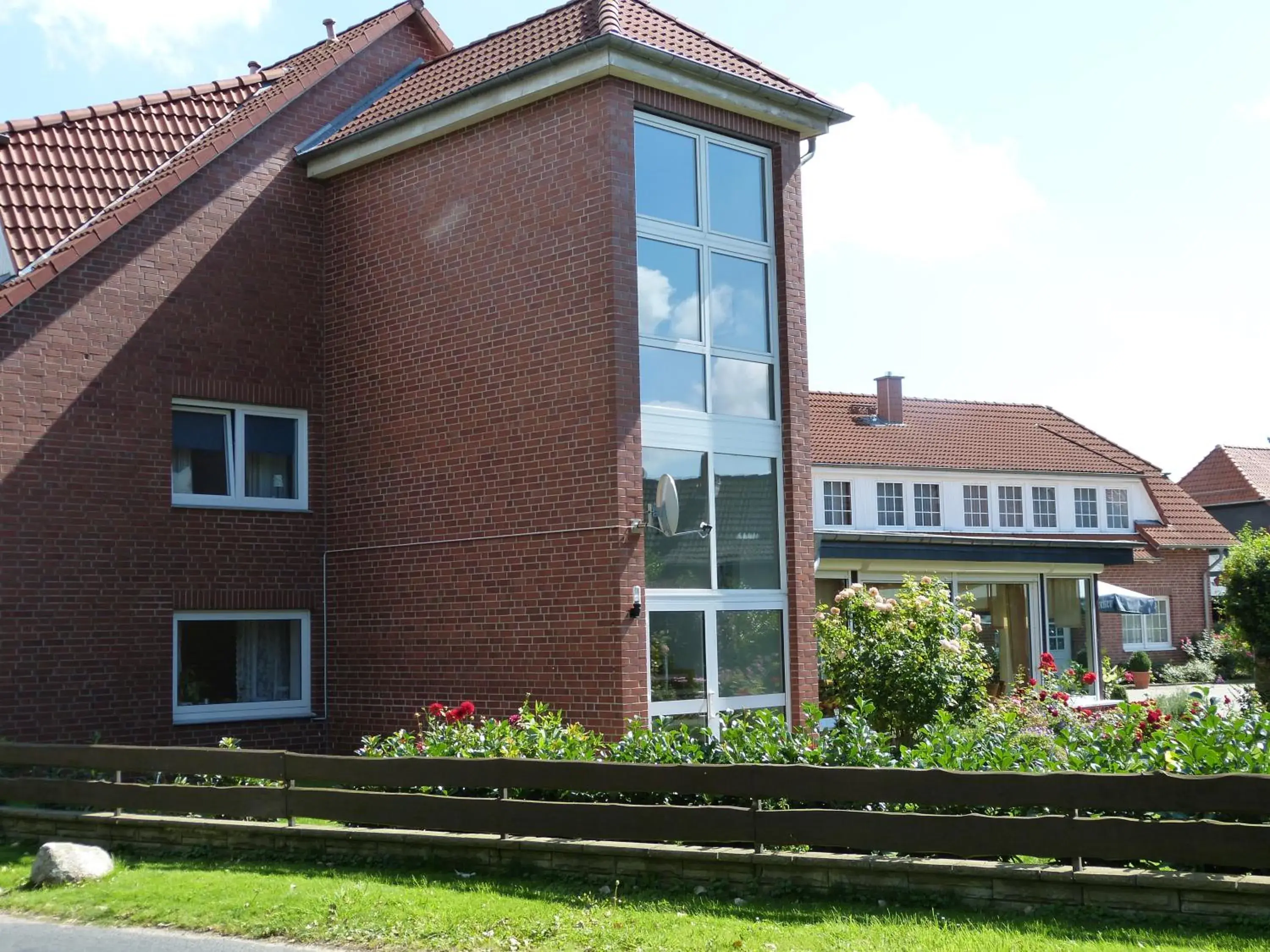 Facade/entrance, Property Building in Landhaus Bolzum