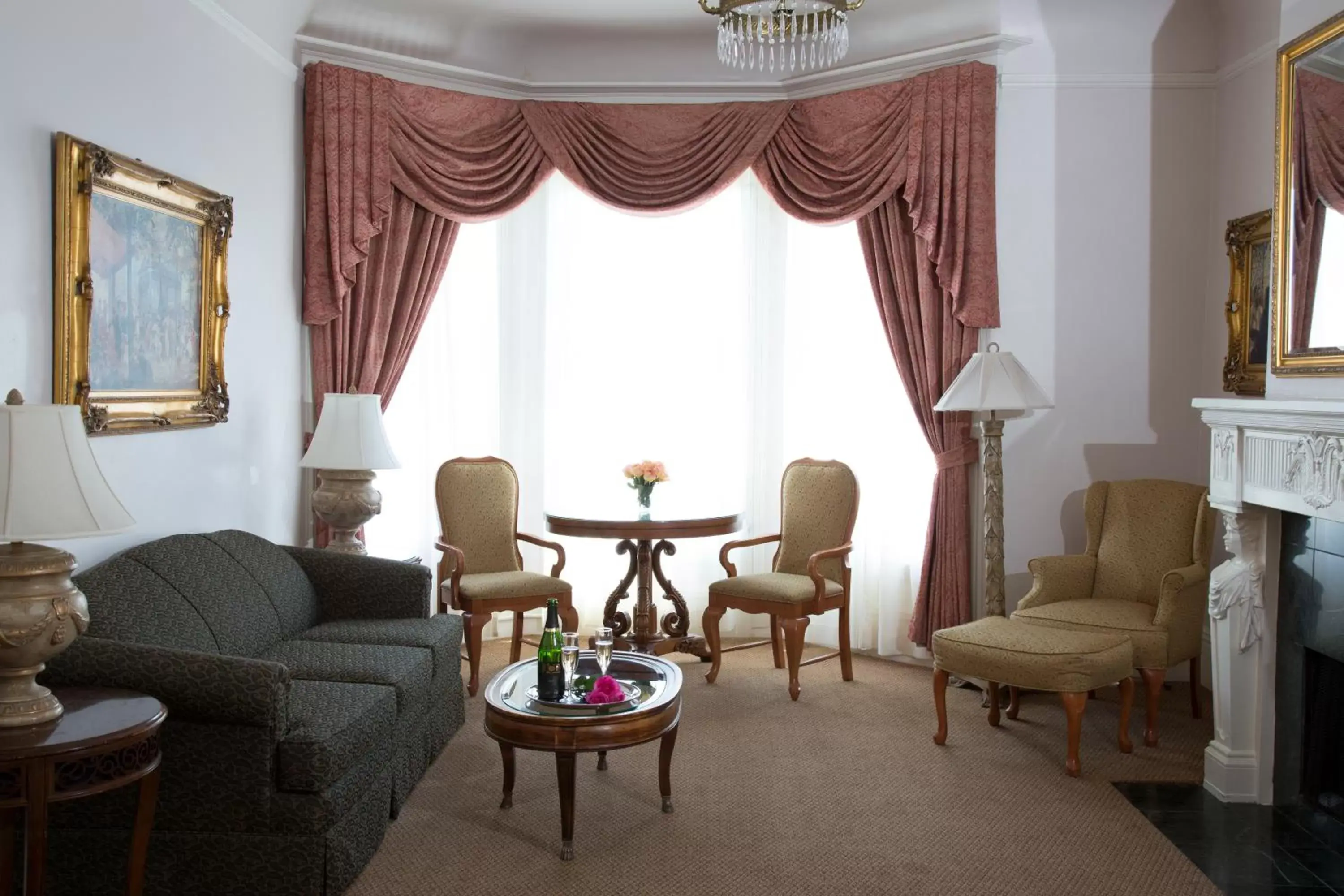 Living room, Seating Area in Hotel Majestic