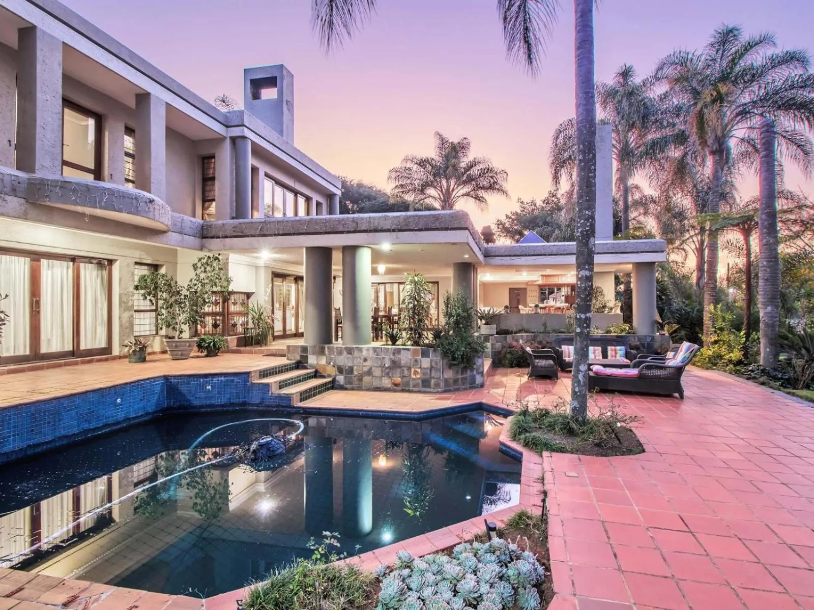 Property building in Villa Amor