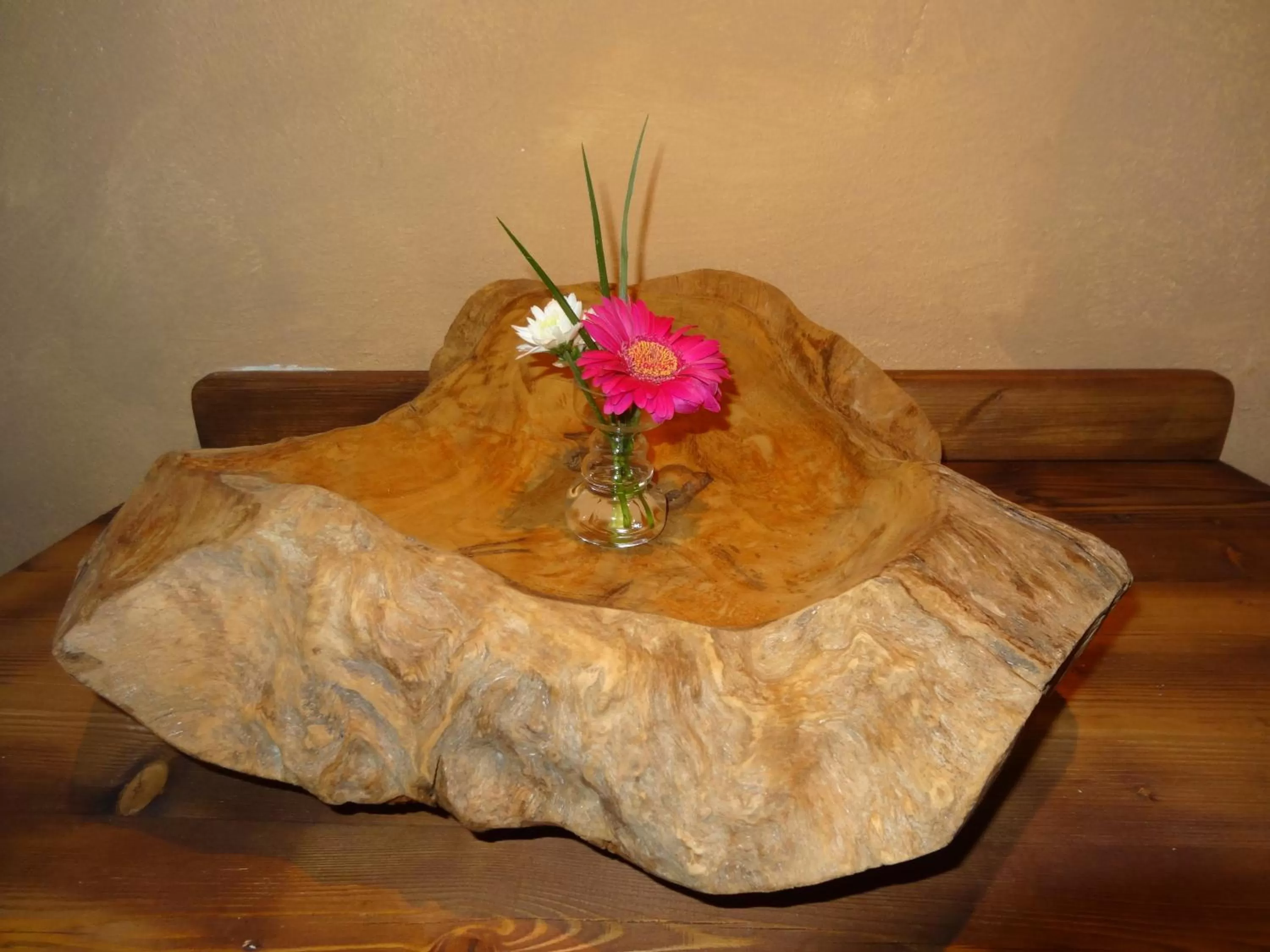 Decorative detail in Hotel Deutsches Haus Anno 1898