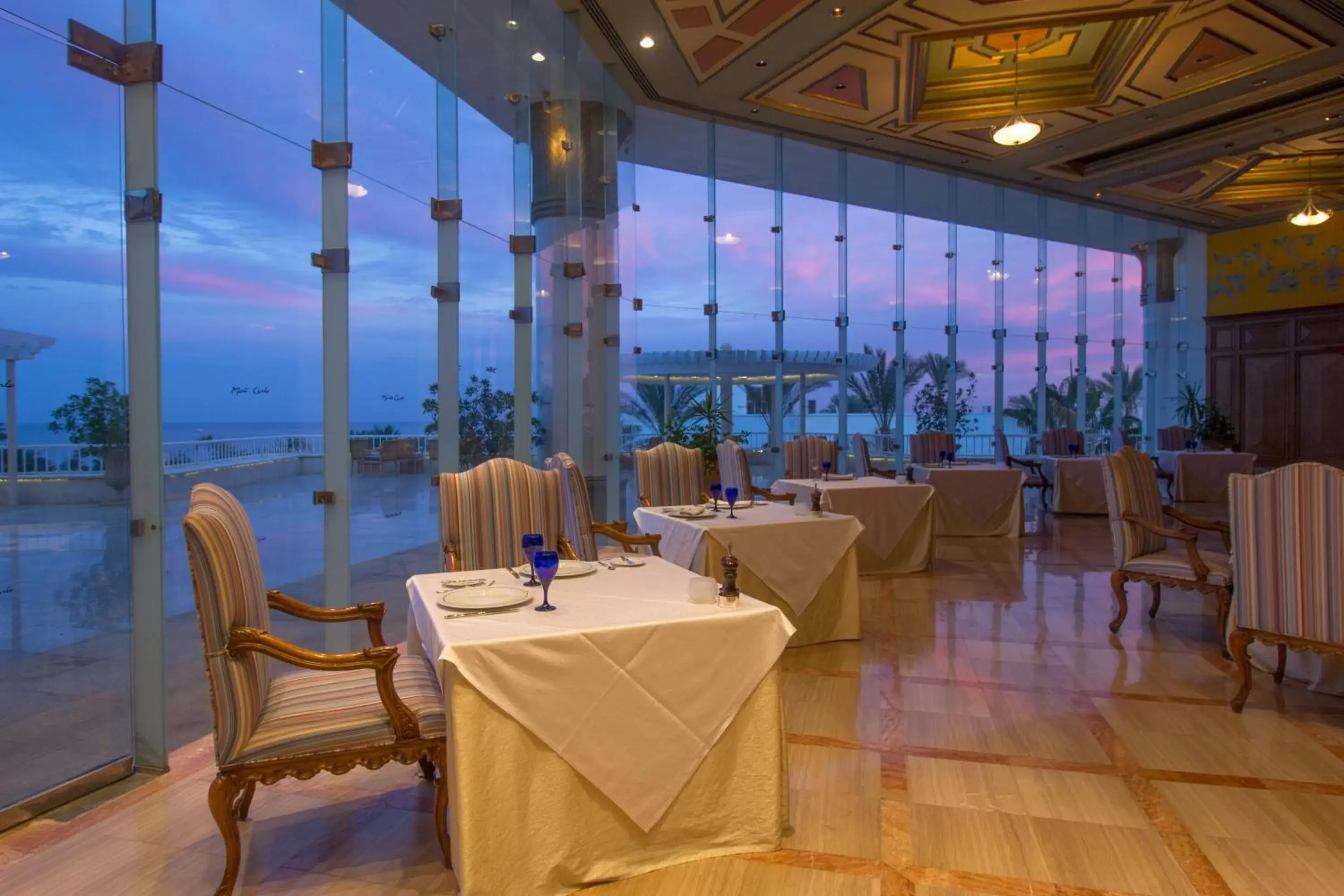 Dinner, Restaurant/Places to Eat in Monte Carlo Sharm Resort & Spa