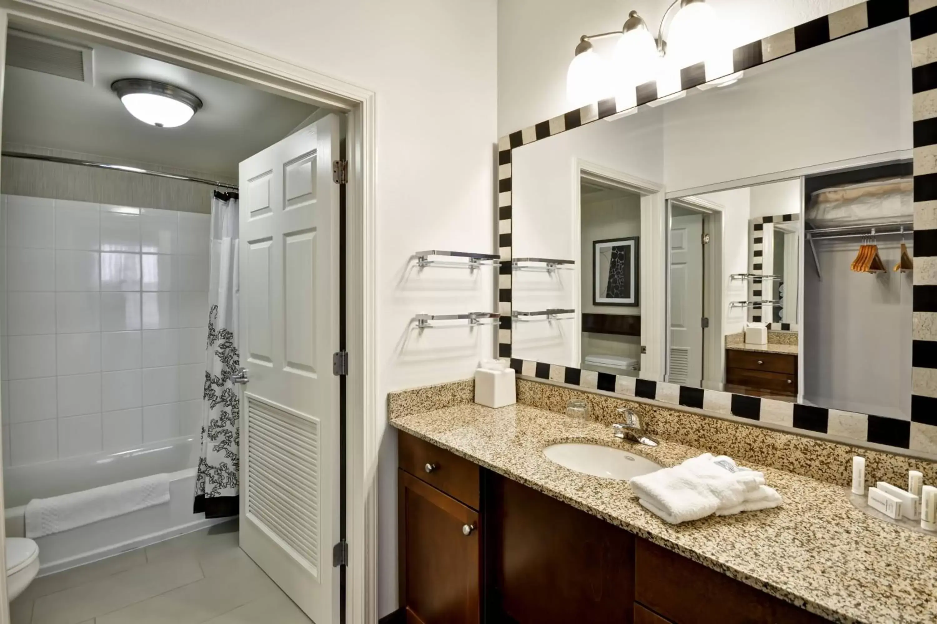 Bathroom in Residence Inn Saint Louis O'Fallon