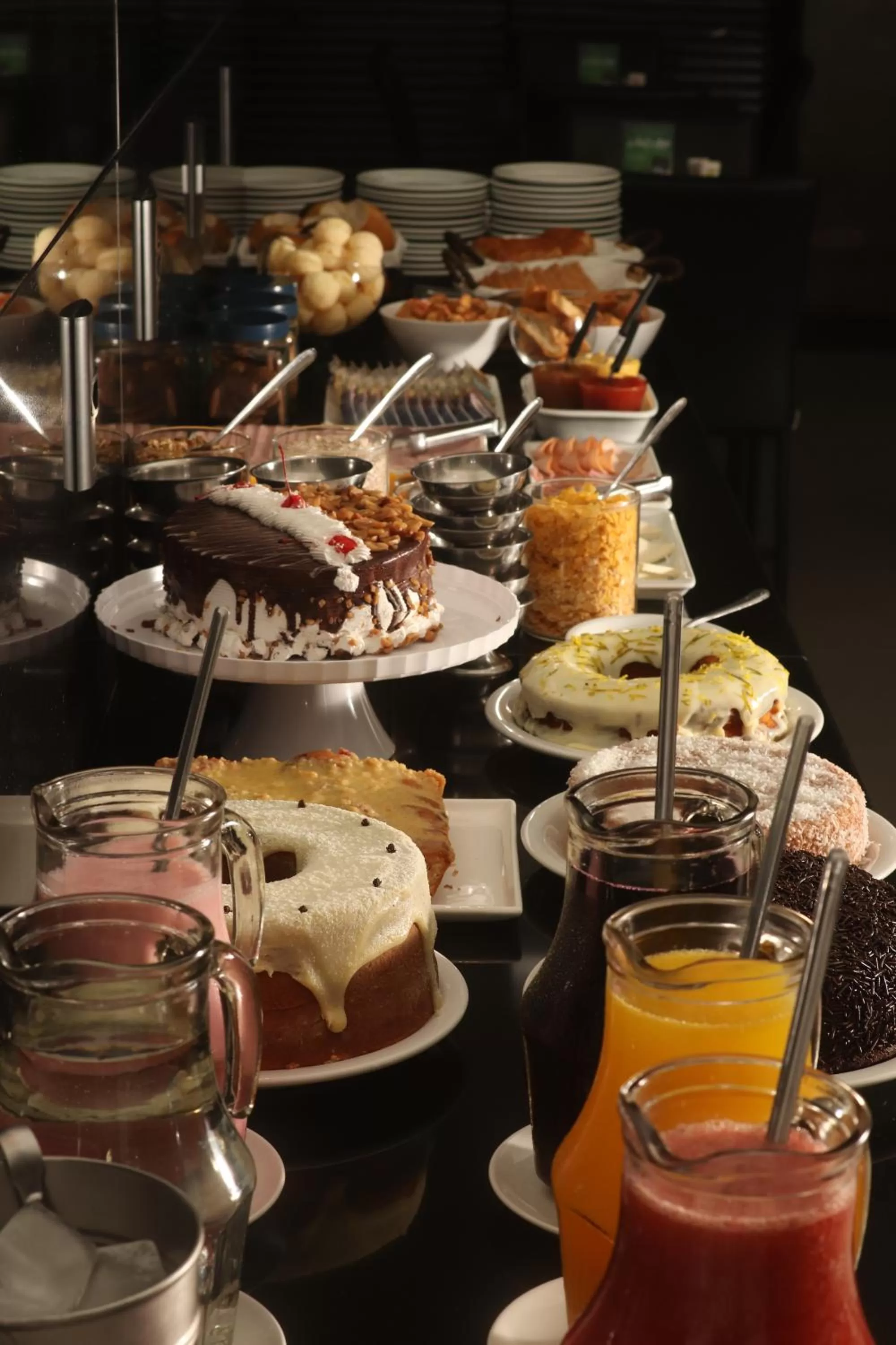 Breakfast in Hotel Valerim Itajaí / Navegantes